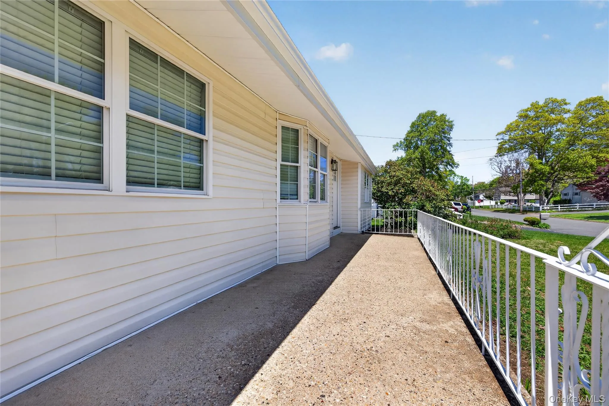 23 Champlain Street, Brookhaven, NY, 3 Bedrooms Bedrooms, 9 Rooms Rooms,2 BathroomsBathrooms,Residential,For Rent,Champlain,0,1021103 23 Champlain Street, Brookhaven, NY, 3 Bedrooms Bedrooms, 9 Rooms Rooms,2 BathroomsBathrooms,Residential,For Rent,Champlain,0,1021103