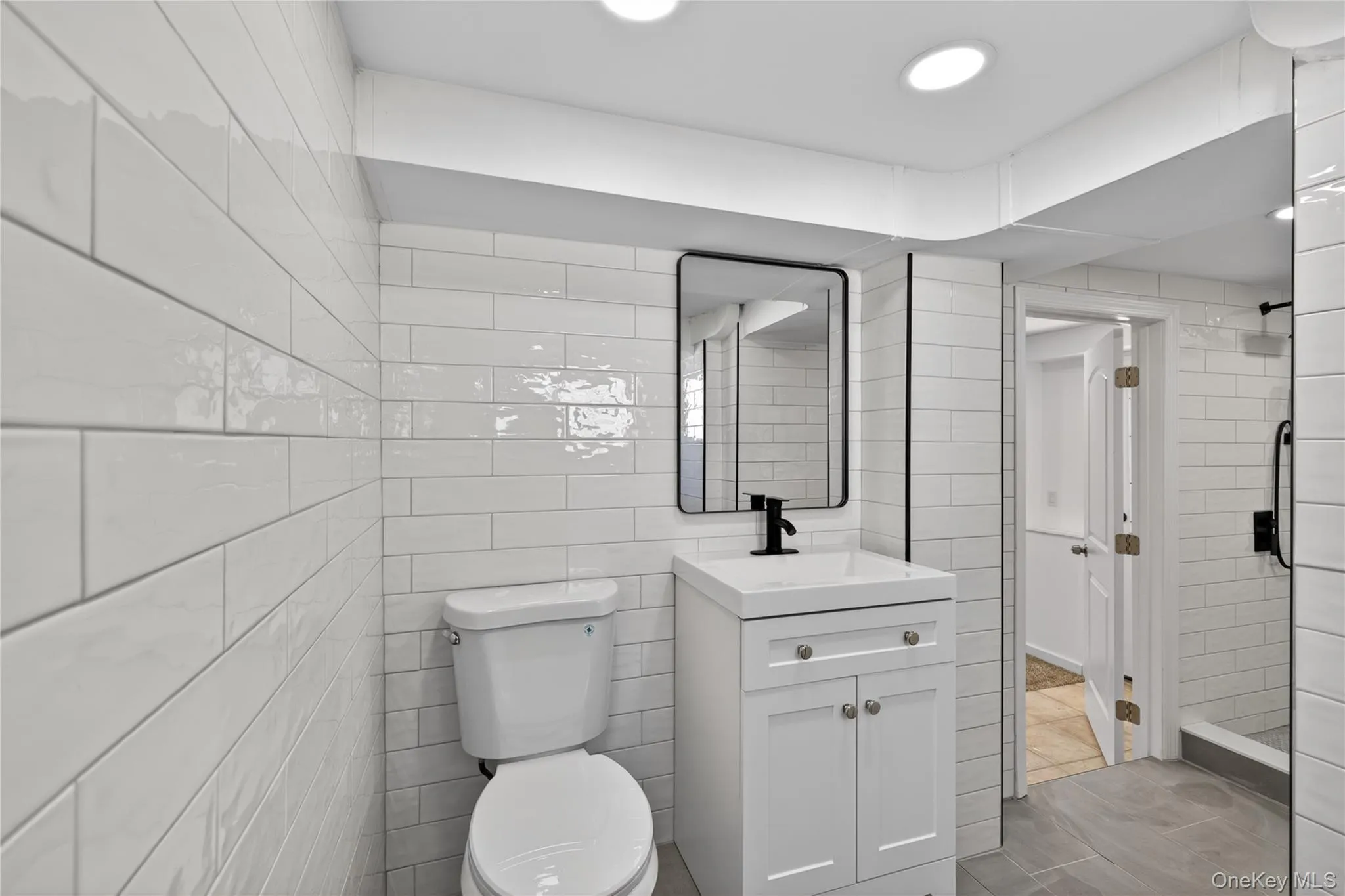 23 Champlain Street, Brookhaven, NY, 3 Bedrooms Bedrooms, 9 Rooms Rooms,2 BathroomsBathrooms,Residential,For Rent,Champlain,0,1021103 23 Champlain Street, Brookhaven, NY, 3 Bedrooms Bedrooms, 9 Rooms Rooms,2 BathroomsBathrooms,Residential,For Rent,Champlain,0,1021103