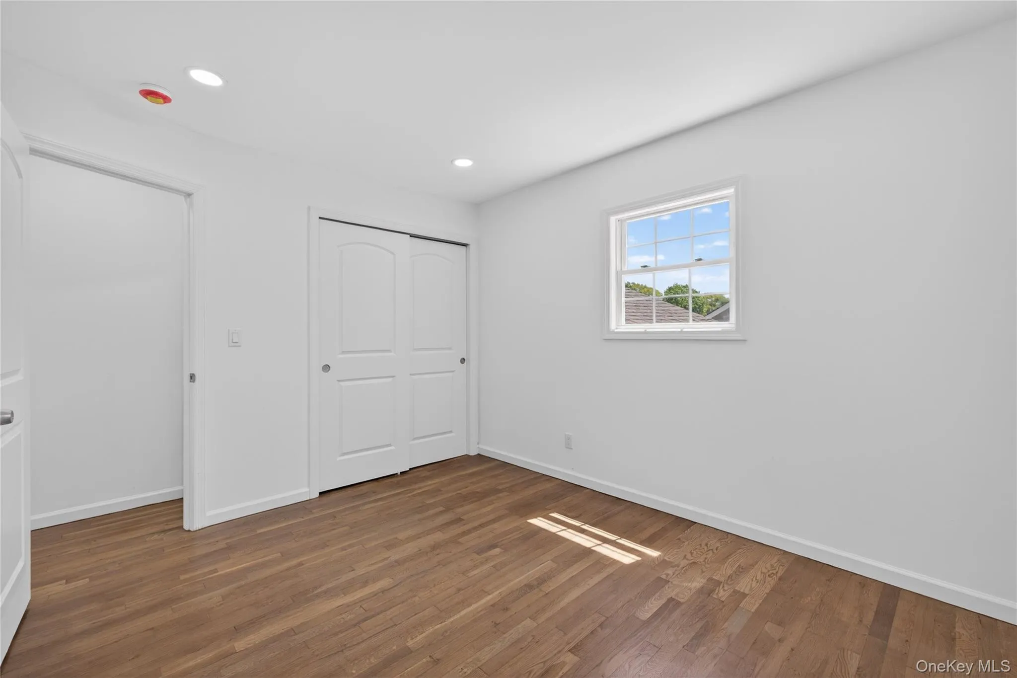 23 Champlain Street, Brookhaven, NY, 3 Bedrooms Bedrooms, 9 Rooms Rooms,2 BathroomsBathrooms,Residential,For Rent,Champlain,0,1021103 23 Champlain Street, Brookhaven, NY, 3 Bedrooms Bedrooms, 9 Rooms Rooms,2 BathroomsBathrooms,Residential,For Rent,Champlain,0,1021103