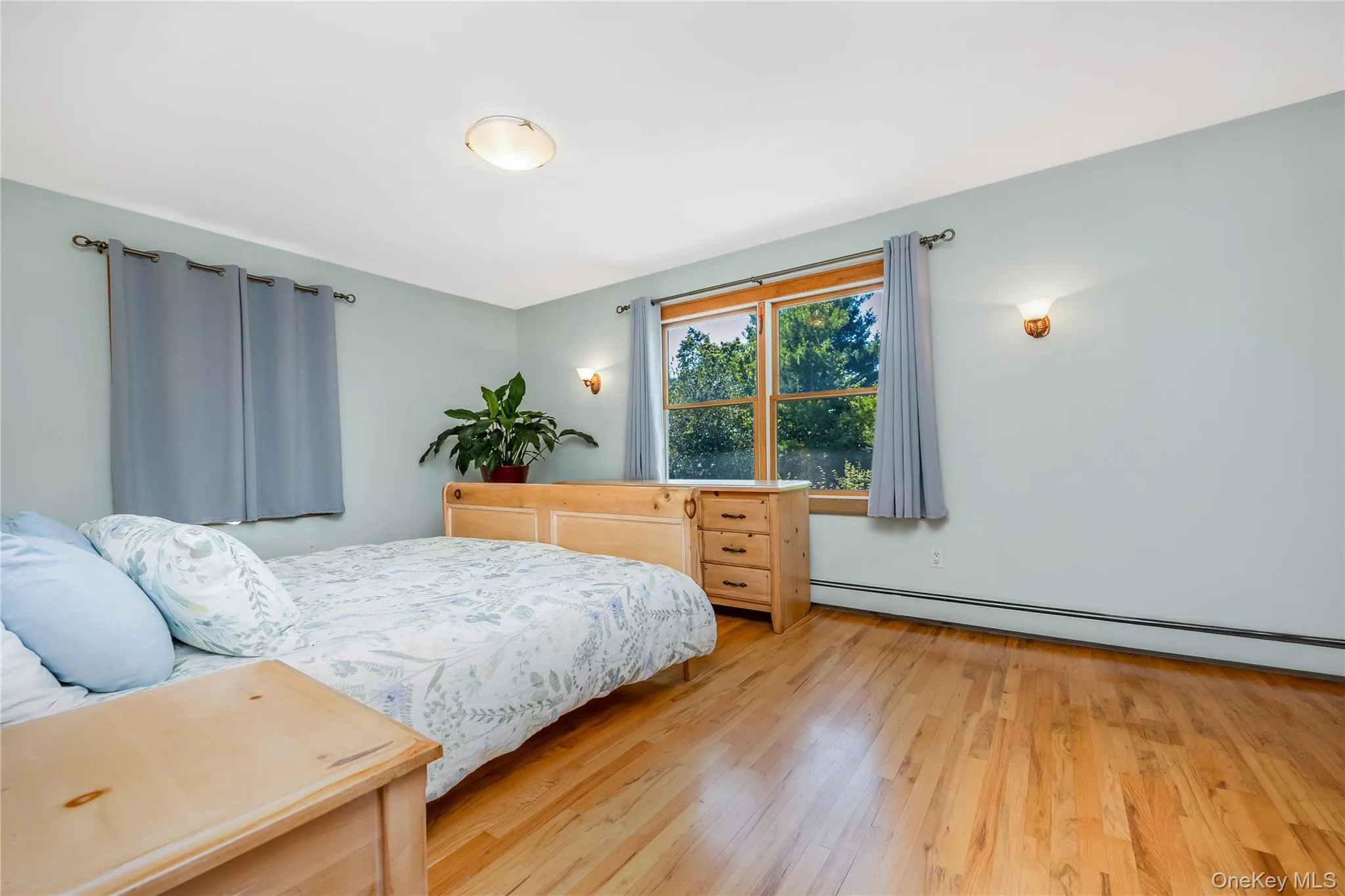 530 Elm Street, Hempstead, NY, 3 Bedrooms Bedrooms, 10 Rooms Rooms,2 BathroomsBathrooms,Residential,For Rent,Elm,0,1021110 530 Elm Street, Hempstead, NY, 3 Bedrooms Bedrooms, 10 Rooms Rooms,2 BathroomsBathrooms,Residential,For Rent,Elm,0,1021110