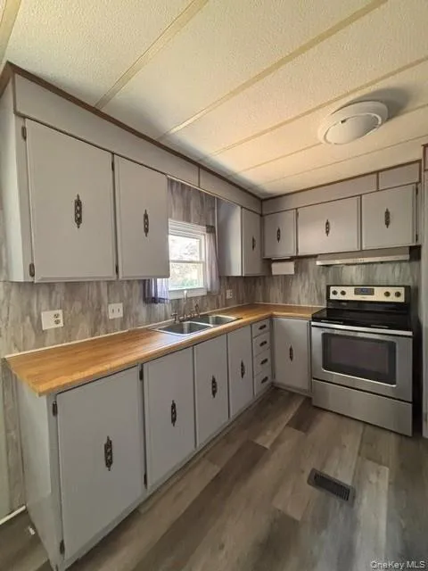 Kitchen Kitchen