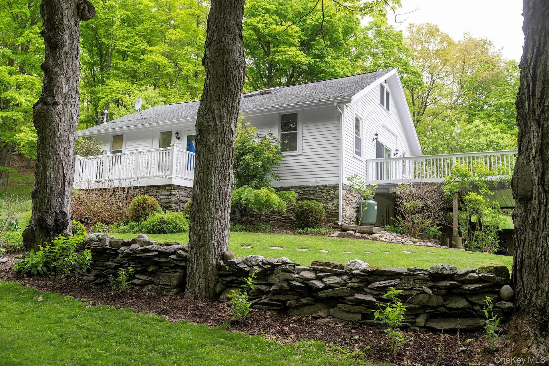 17 Skytop Ridge, Clinton, NY, 4 Bedrooms Bedrooms, 8 Rooms Rooms,2 BathroomsBathrooms,Residential,For Rent,Skytop,0,1021121 17 Skytop Ridge, Clinton, NY, 4 Bedrooms Bedrooms, 8 Rooms Rooms,2 BathroomsBathrooms,Residential,For Rent,Skytop,0,1021121