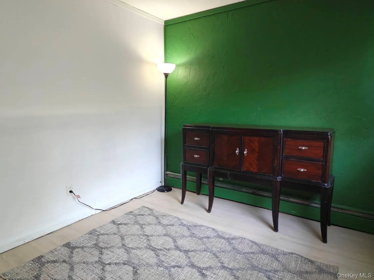 6 Howe Court, Brookhaven, NY, 3 Bedrooms Bedrooms, 7 Rooms Rooms,2 BathroomsBathrooms,Residential Lease,For Rent,Howe,0,1021122 6 Howe Court, Brookhaven, NY, 3 Bedrooms Bedrooms, 7 Rooms Rooms,2 BathroomsBathrooms,Residential Lease,For Rent,Howe,0,1021122