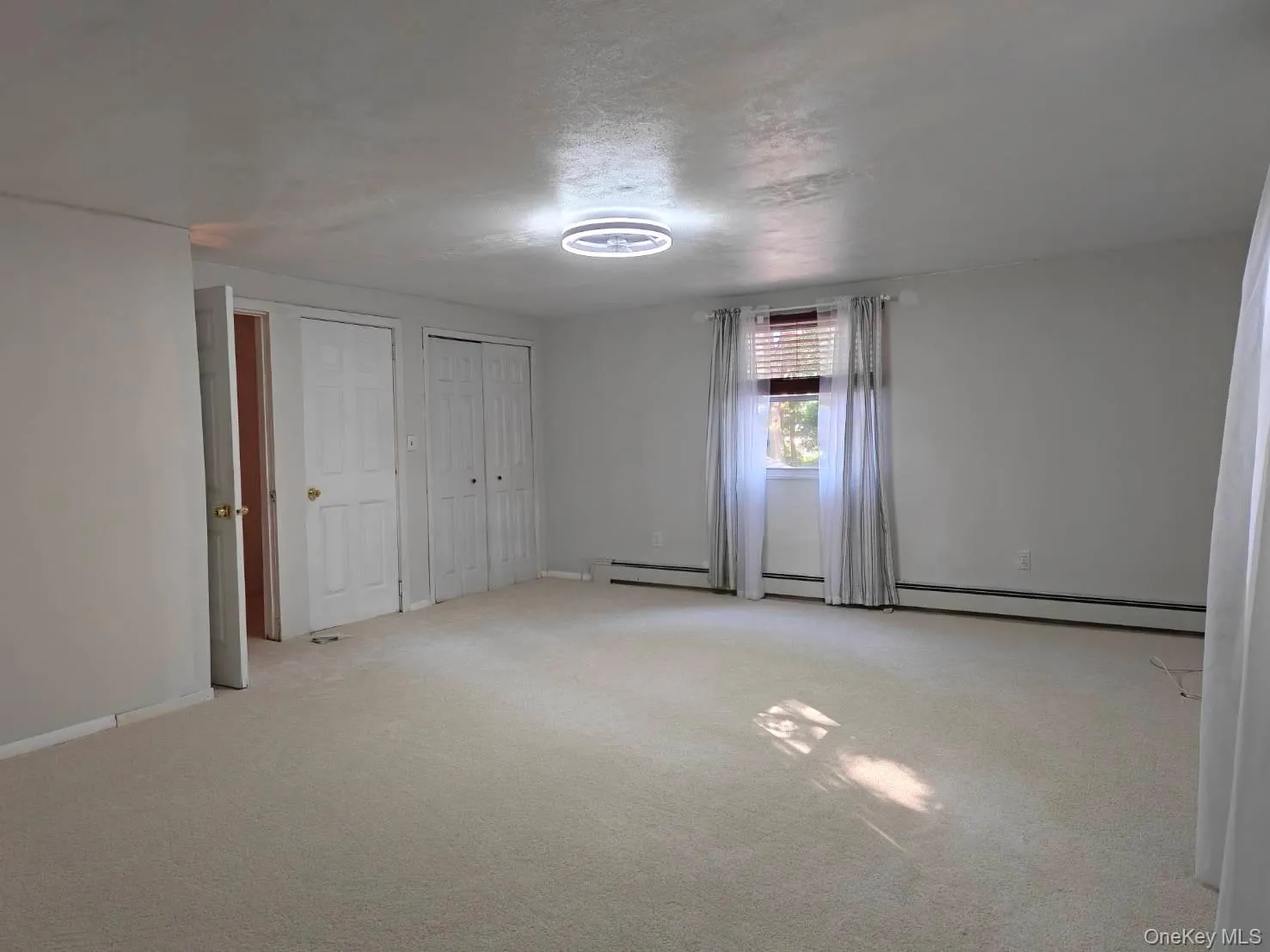 6 Howe Court, Brookhaven, NY, 3 Bedrooms Bedrooms, 7 Rooms Rooms,2 BathroomsBathrooms,Residential Lease,For Rent,Howe,0,1021122 6 Howe Court, Brookhaven, NY, 3 Bedrooms Bedrooms, 7 Rooms Rooms,2 BathroomsBathrooms,Residential Lease,For Rent,Howe,0,1021122