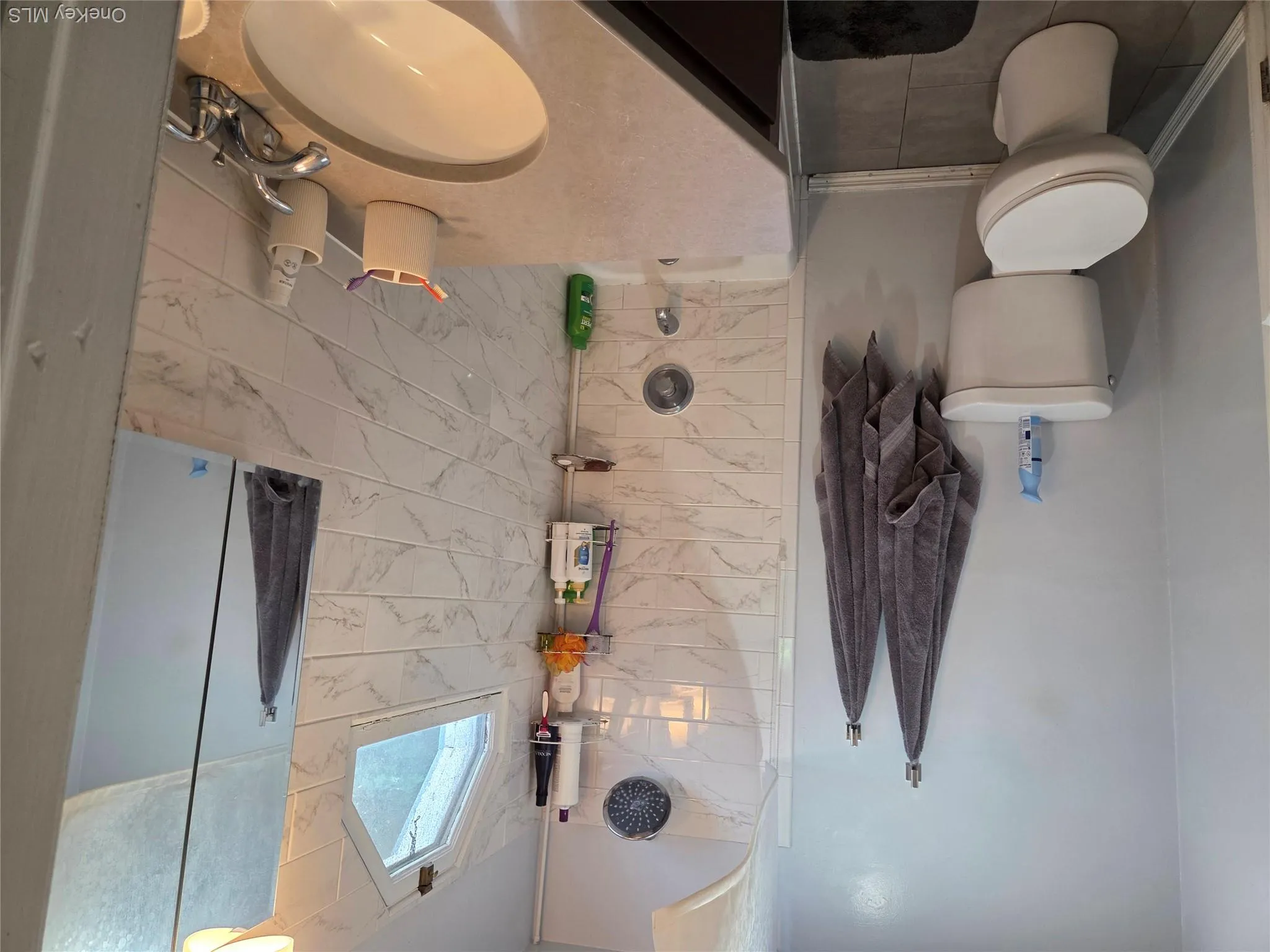 Master bath. Master bath.