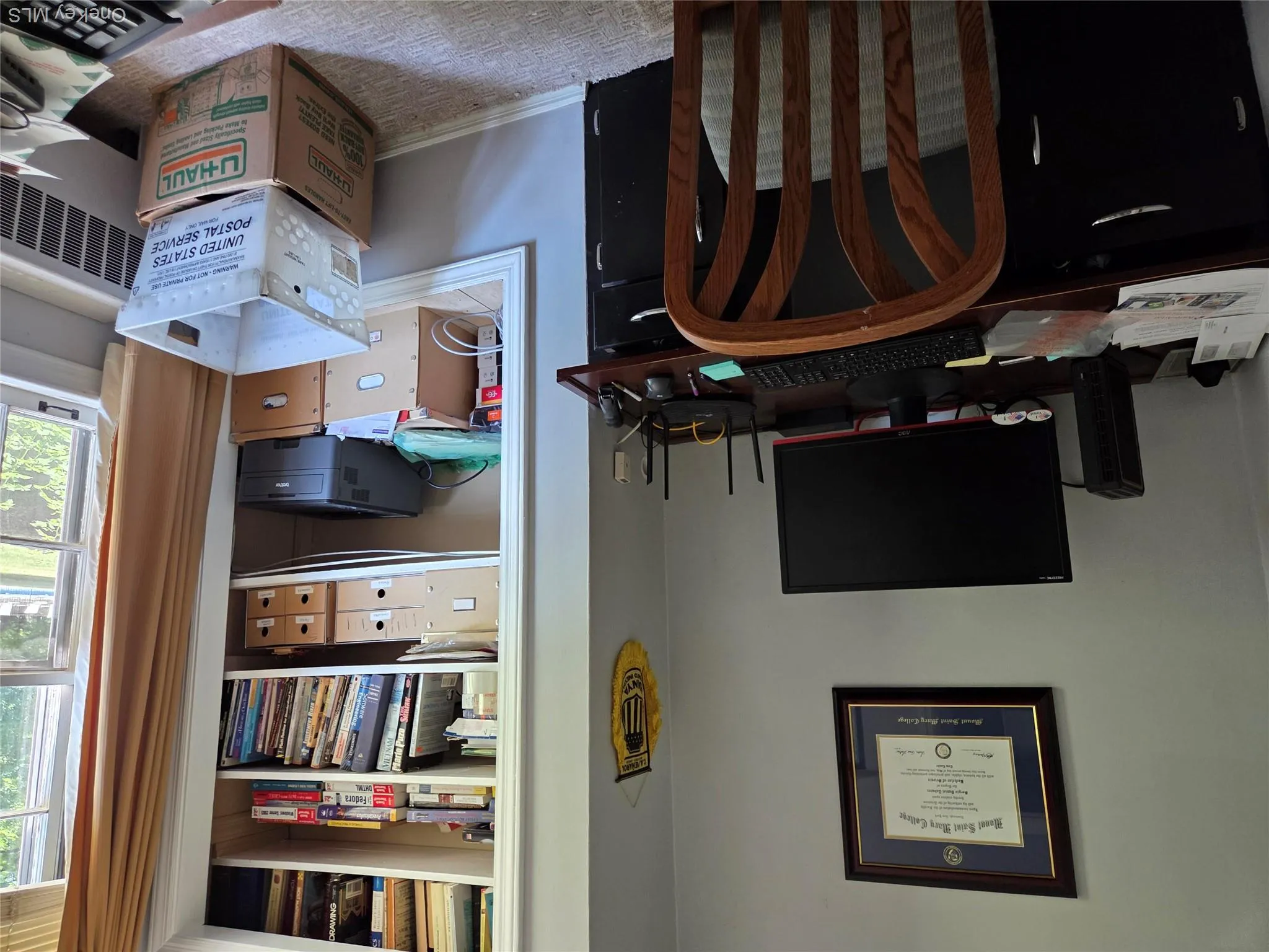 could be used as playroom or home office. could be used as playroom or home office.