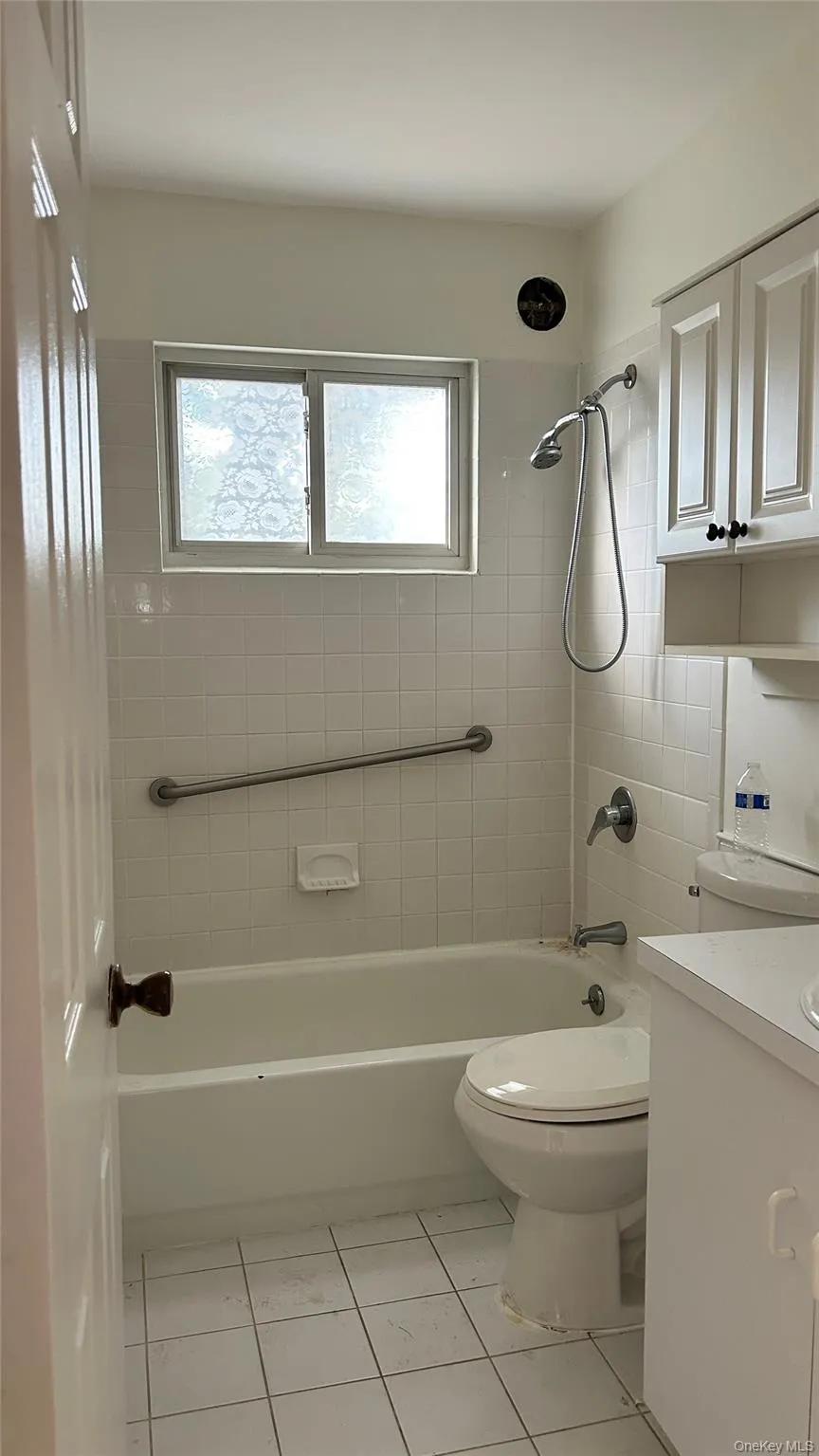 106 Harrison Avenue, Oyster Bay, NY, 2 Bedrooms Bedrooms, 4 Rooms Rooms,1 BathroomBathrooms,Residential Lease,For Rent,Harrison,0,1021124 106 Harrison Avenue, Oyster Bay, NY, 2 Bedrooms Bedrooms, 4 Rooms Rooms,1 BathroomBathrooms,Residential Lease,For Rent,Harrison,0,1021124