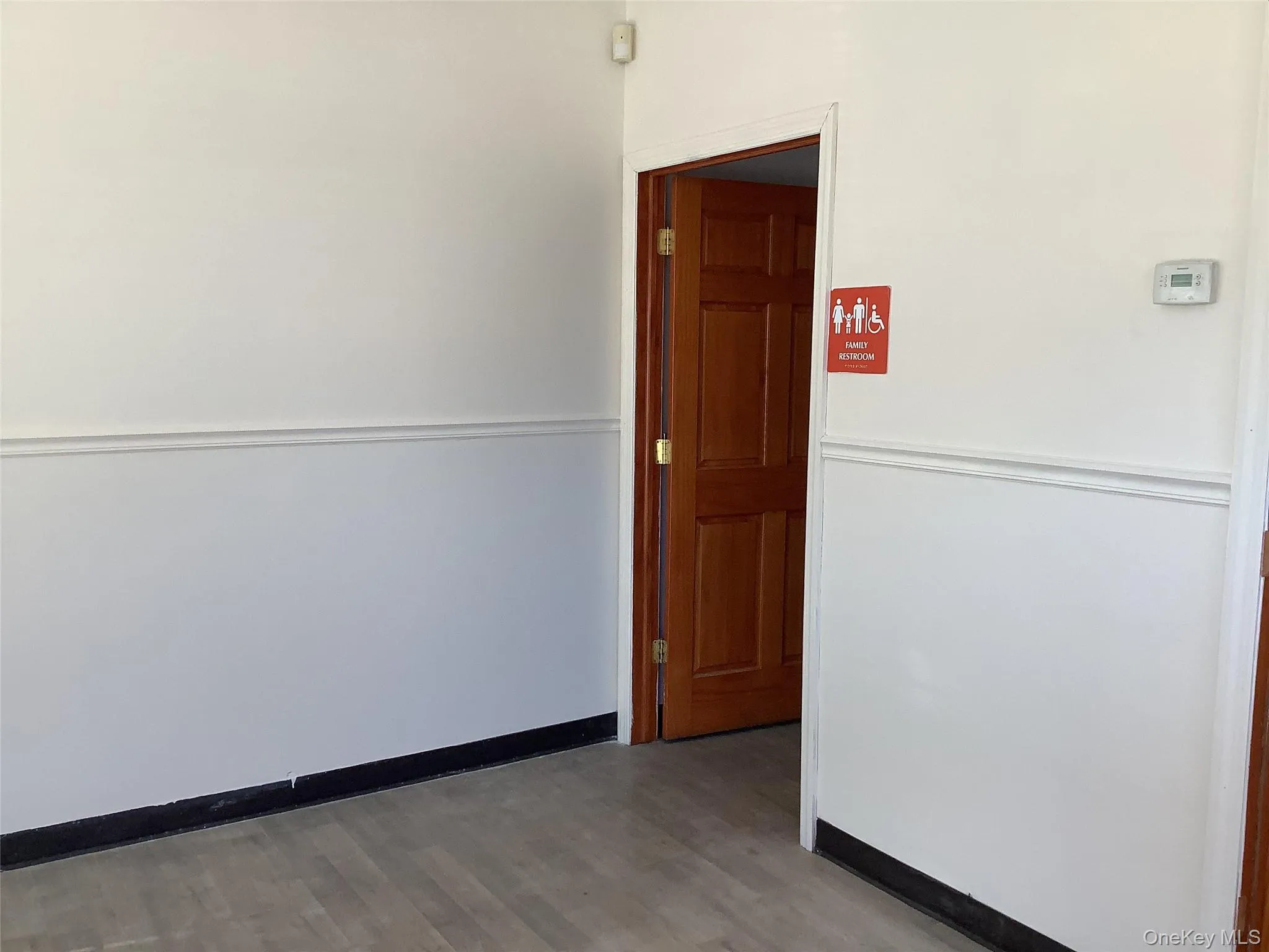 105-40 Rockaway Boulevard, New York, NY, ,Commercial Lease,For Rent,Rockaway,0,1021127 105-40 Rockaway Boulevard, New York, NY, ,Commercial Lease,For Rent,Rockaway,0,1021127
