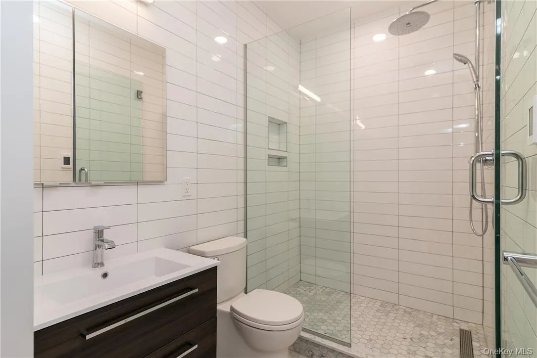 86 Main Street, Greenburgh, NY, 1 Bedroom Bedrooms, 3 Rooms Rooms,1 BathroomBathrooms,Residential Lease,For Rent,Main,0,1021128 86 Main Street, Greenburgh, NY, 1 Bedroom Bedrooms, 3 Rooms Rooms,1 BathroomBathrooms,Residential Lease,For Rent,Main,0,1021128