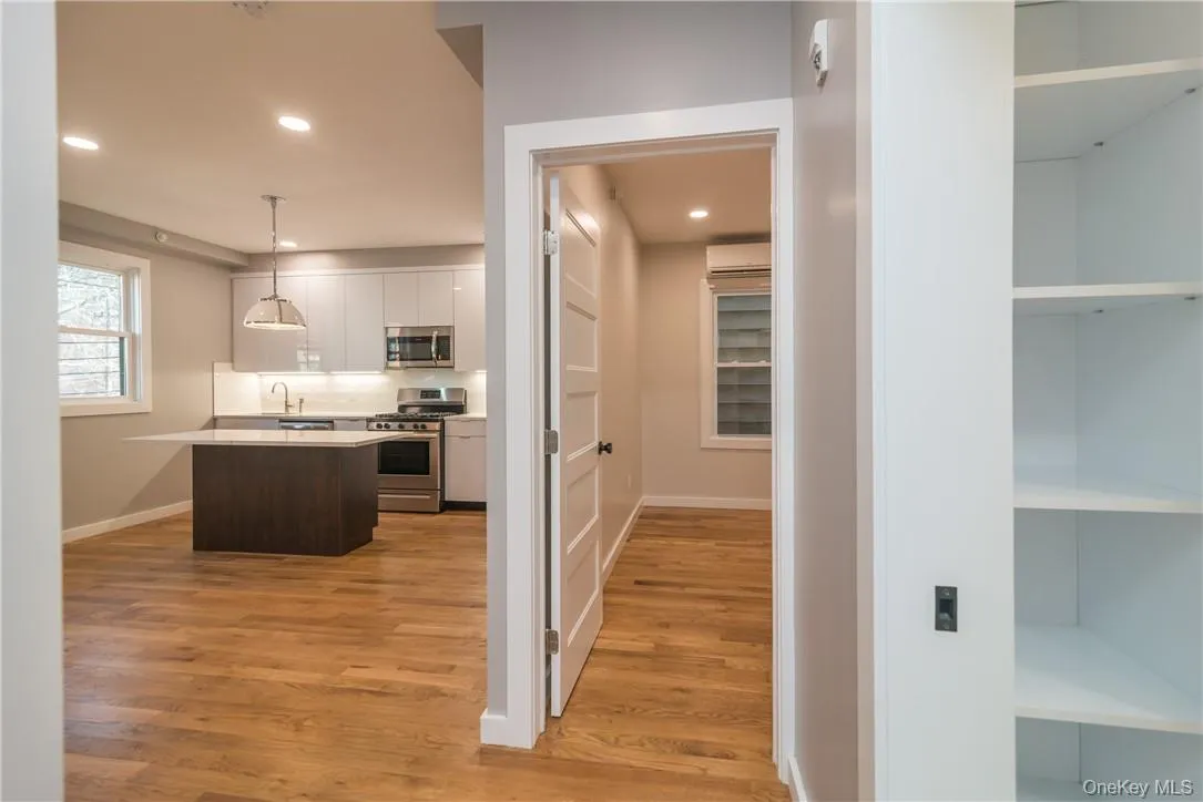 86 Main Street, Greenburgh, NY, 1 Bedroom Bedrooms, 3 Rooms Rooms,1 BathroomBathrooms,Residential Lease,For Rent,Main,0,1021128 86 Main Street, Greenburgh, NY, 1 Bedroom Bedrooms, 3 Rooms Rooms,1 BathroomBathrooms,Residential Lease,For Rent,Main,0,1021128
