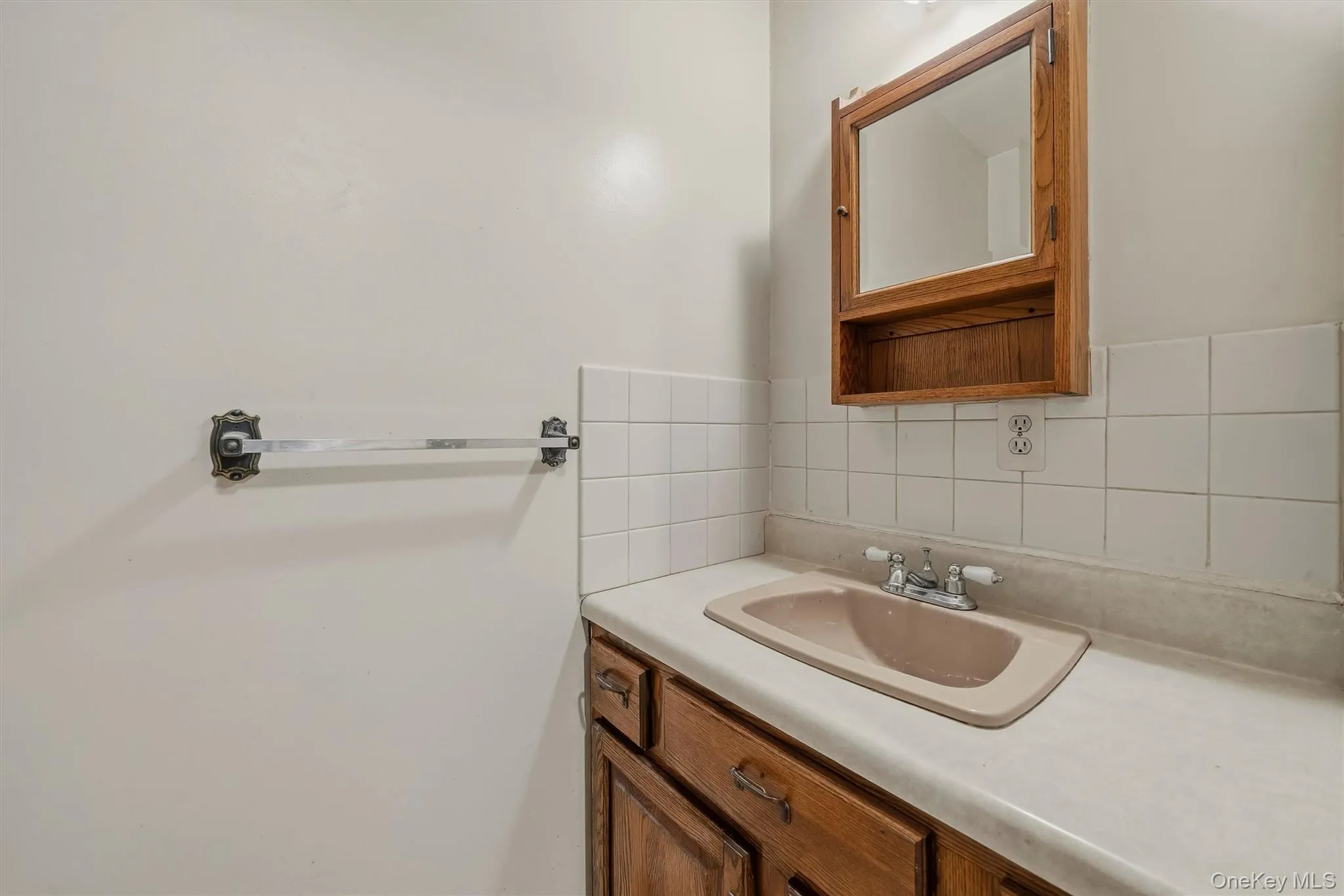 808 Plank Road, Wawayanda, NY, 3 Bedrooms Bedrooms, 8 Rooms Rooms,2 BathroomsBathrooms,Residential,For Rent,Plank,0,1021130 808 Plank Road, Wawayanda, NY, 3 Bedrooms Bedrooms, 8 Rooms Rooms,2 BathroomsBathrooms,Residential,For Rent,Plank,0,1021130