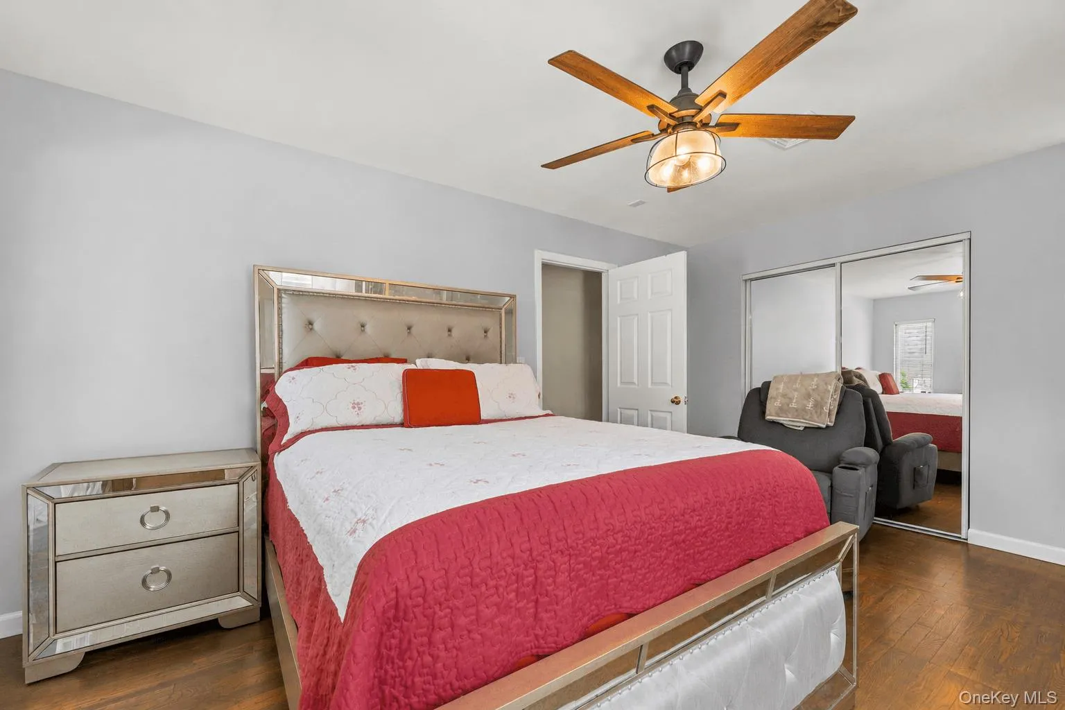4478 Express Drive, Islip, NY, 6 Bedrooms Bedrooms, 10 Rooms Rooms,4 BathroomsBathrooms,Residential,For Rent,Express,0,1021136 4478 Express Drive, Islip, NY, 6 Bedrooms Bedrooms, 10 Rooms Rooms,4 BathroomsBathrooms,Residential,For Rent,Express,0,1021136