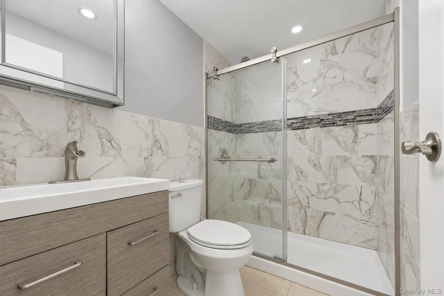 4478 Express Drive, Islip, NY, 6 Bedrooms Bedrooms, 10 Rooms Rooms,4 BathroomsBathrooms,Residential,For Rent,Express,0,1021136 4478 Express Drive, Islip, NY, 6 Bedrooms Bedrooms, 10 Rooms Rooms,4 BathroomsBathrooms,Residential,For Rent,Express,0,1021136