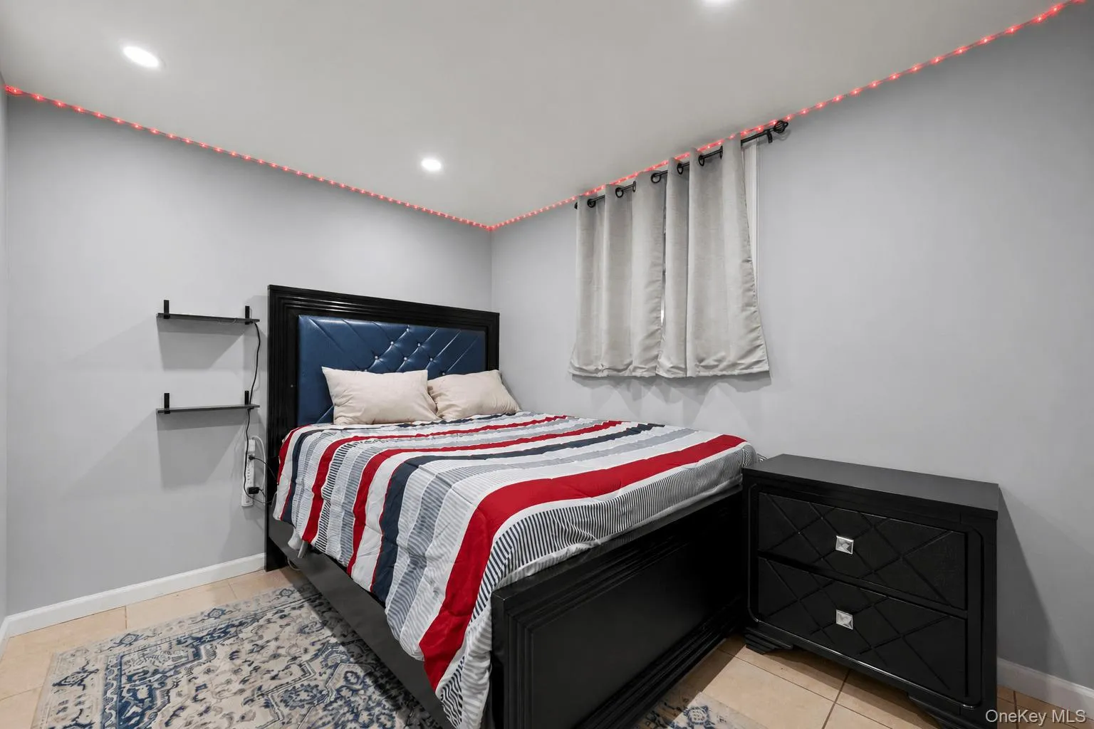 4478 Express Drive, Islip, NY, 6 Bedrooms Bedrooms, 10 Rooms Rooms,4 BathroomsBathrooms,Residential,For Rent,Express,0,1021136 4478 Express Drive, Islip, NY, 6 Bedrooms Bedrooms, 10 Rooms Rooms,4 BathroomsBathrooms,Residential,For Rent,Express,0,1021136