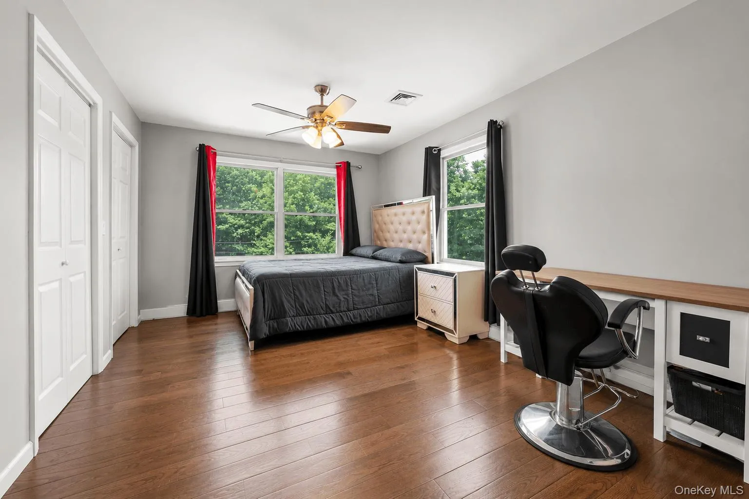 4478 Express Drive, Islip, NY, 6 Bedrooms Bedrooms, 10 Rooms Rooms,4 BathroomsBathrooms,Residential,For Rent,Express,0,1021136 4478 Express Drive, Islip, NY, 6 Bedrooms Bedrooms, 10 Rooms Rooms,4 BathroomsBathrooms,Residential,For Rent,Express,0,1021136