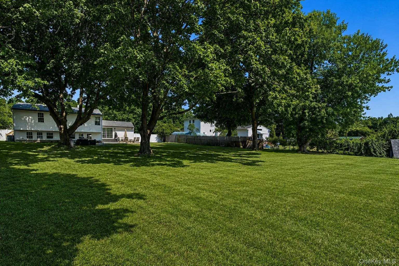 566 Locust Avenue, Islip, NY, 3 Bedrooms Bedrooms, 7 Rooms Rooms,2 BathroomsBathrooms,Residential,For Rent,Locust,0,1021139 566 Locust Avenue, Islip, NY, 3 Bedrooms Bedrooms, 7 Rooms Rooms,2 BathroomsBathrooms,Residential,For Rent,Locust,0,1021139