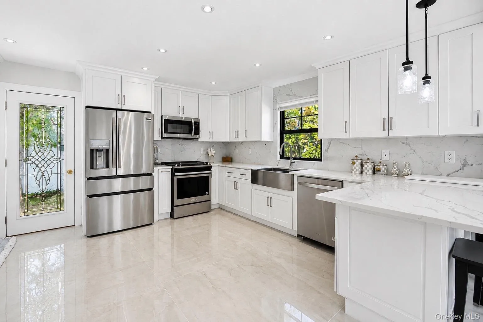 566 Locust Avenue, Islip, NY, 3 Bedrooms Bedrooms, 7 Rooms Rooms,2 BathroomsBathrooms,Residential,For Rent,Locust,0,1021139 566 Locust Avenue, Islip, NY, 3 Bedrooms Bedrooms, 7 Rooms Rooms,2 BathroomsBathrooms,Residential,For Rent,Locust,0,1021139