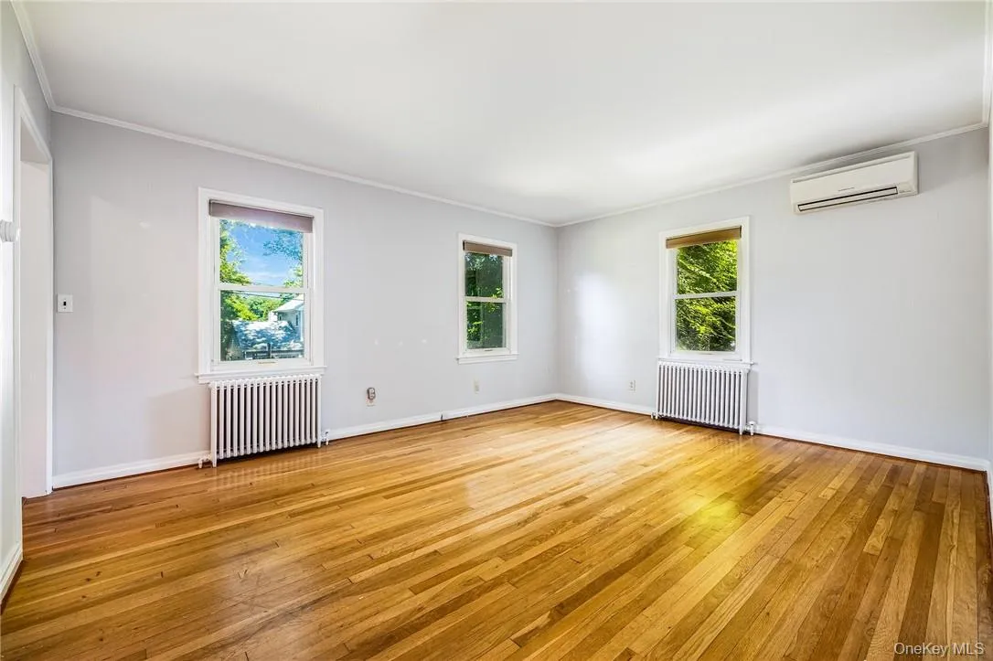 11 Hillside Place, Rye City, NY, 3 Bedrooms Bedrooms, 7 Rooms Rooms,2 BathroomsBathrooms,Residential Lease,For Rent,Hillside,0,1021140 11 Hillside Place, Rye City, NY, 3 Bedrooms Bedrooms, 7 Rooms Rooms,2 BathroomsBathrooms,Residential Lease,For Rent,Hillside,0,1021140
