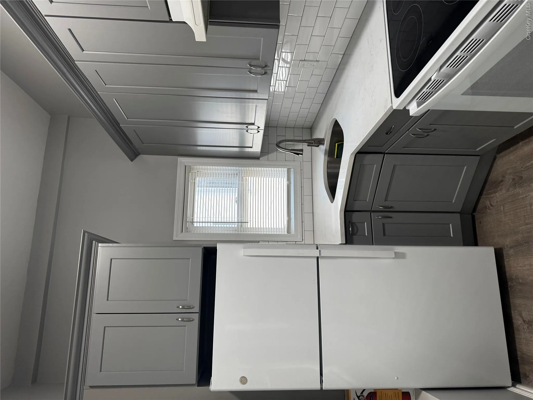 23 Collegeview Avenue, Poughkeepsie (town), NY, 1 Bedroom Bedrooms, 3 Rooms Rooms,1 BathroomBathrooms,Residential Lease,For Rent,Collegeview,0,1021141 23 Collegeview Avenue, Poughkeepsie (town), NY, 1 Bedroom Bedrooms, 3 Rooms Rooms,1 BathroomBathrooms,Residential Lease,For Rent,Collegeview,0,1021141