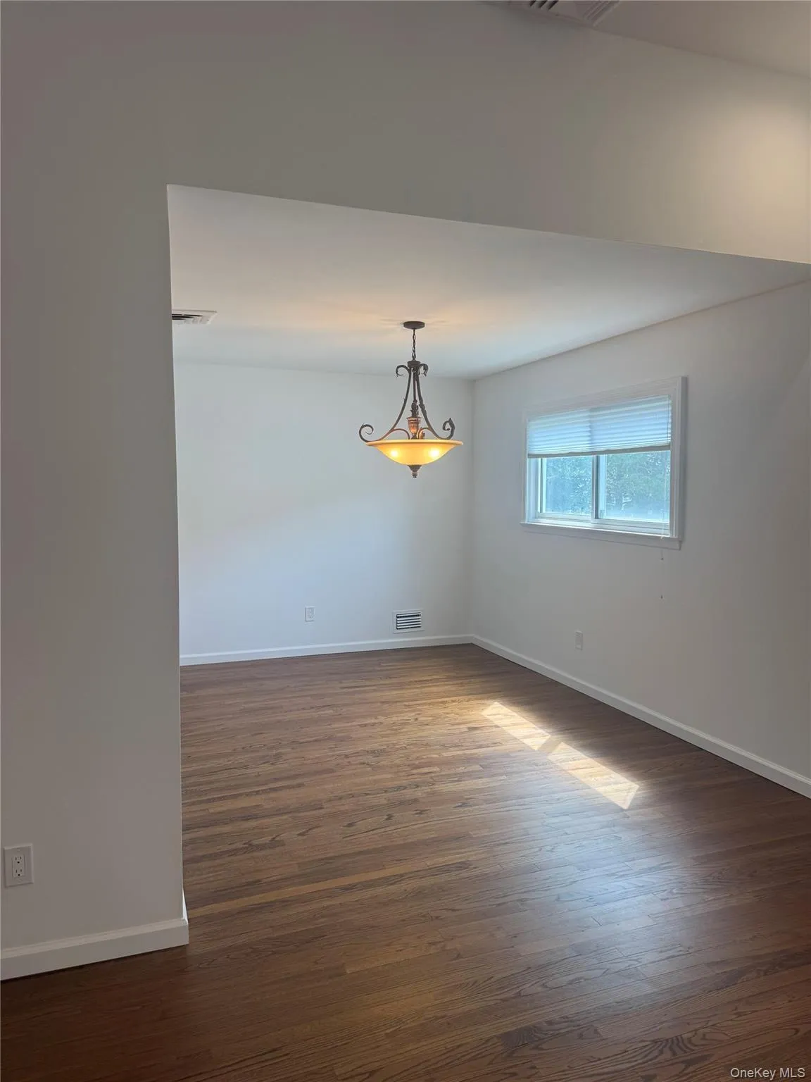 2955 Bond Drive, Hempstead, NY, 4 Bedrooms Bedrooms, 8 Rooms Rooms,2 BathroomsBathrooms,Residential Lease,For Rent,Bond,0,1021142 2955 Bond Drive, Hempstead, NY, 4 Bedrooms Bedrooms, 8 Rooms Rooms,2 BathroomsBathrooms,Residential Lease,For Rent,Bond,0,1021142