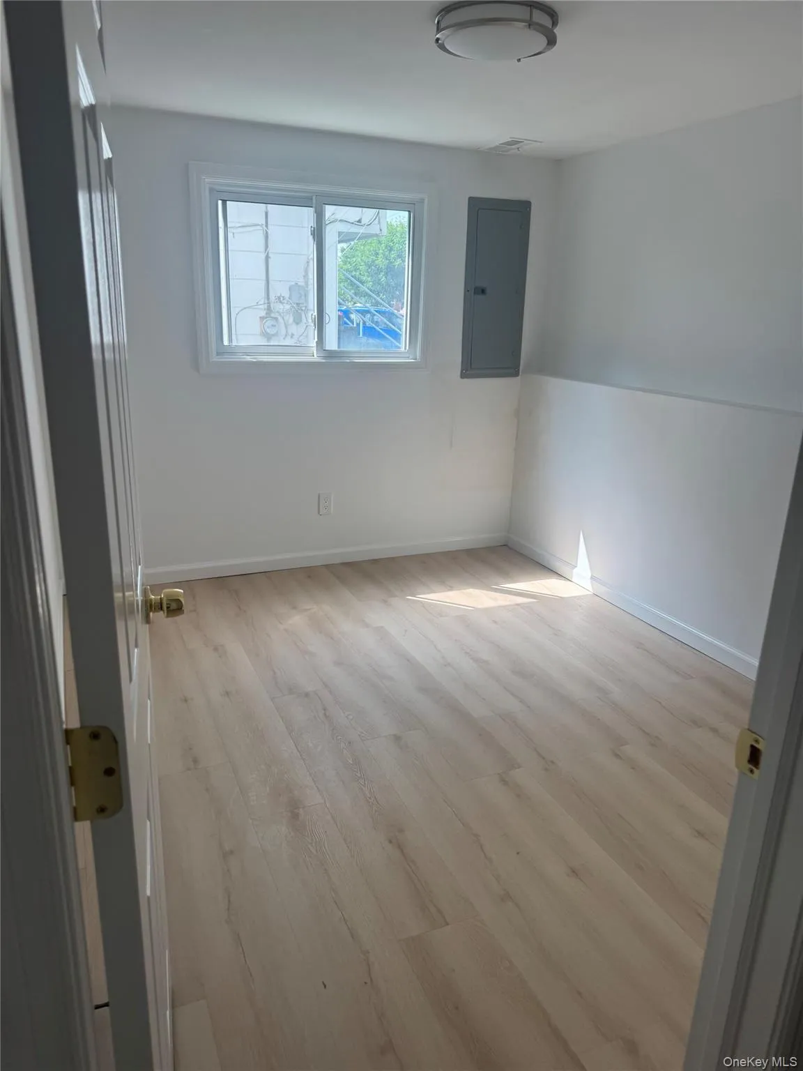 2955 Bond Drive, Hempstead, NY, 4 Bedrooms Bedrooms, 8 Rooms Rooms,2 BathroomsBathrooms,Residential Lease,For Rent,Bond,0,1021142 2955 Bond Drive, Hempstead, NY, 4 Bedrooms Bedrooms, 8 Rooms Rooms,2 BathroomsBathrooms,Residential Lease,For Rent,Bond,0,1021142
