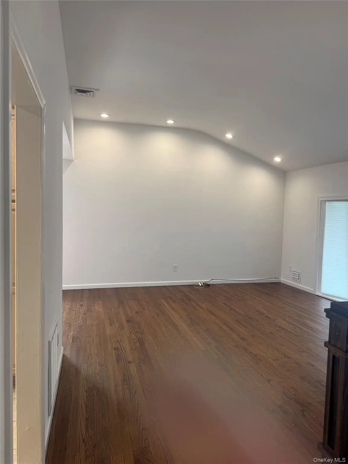 2955 Bond Drive, Hempstead, NY, 4 Bedrooms Bedrooms, 8 Rooms Rooms,2 BathroomsBathrooms,Residential Lease,For Rent,Bond,0,1021142 2955 Bond Drive, Hempstead, NY, 4 Bedrooms Bedrooms, 8 Rooms Rooms,2 BathroomsBathrooms,Residential Lease,For Rent,Bond,0,1021142