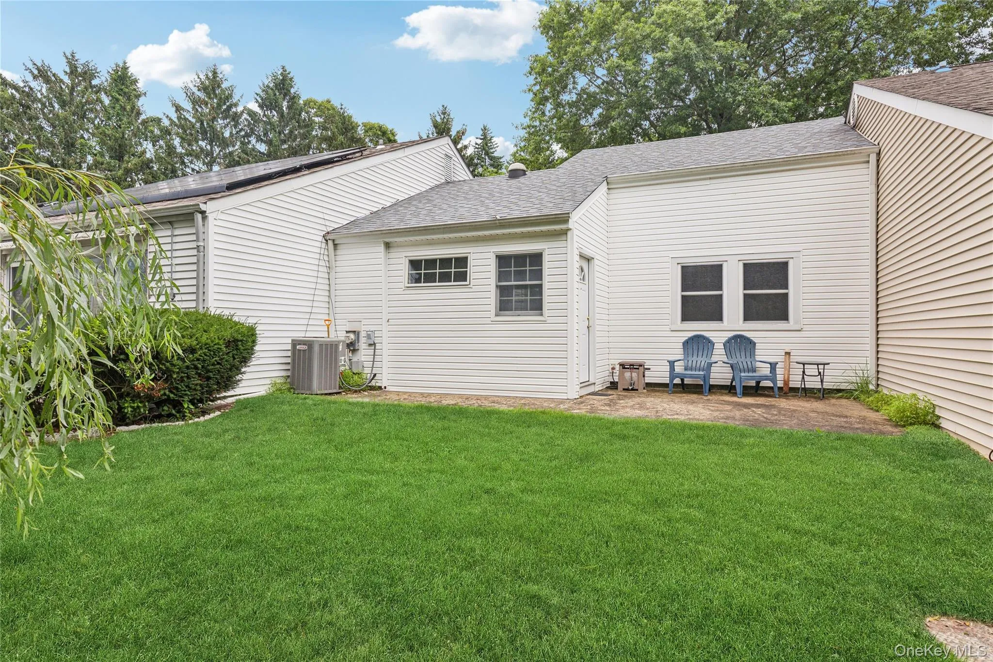 15 Forge Lane, Brookhaven, NY, 1 Bedroom Bedrooms, 4 Rooms Rooms,1 BathroomBathrooms,Residential,For Rent,Forge,0,1021143 15 Forge Lane, Brookhaven, NY, 1 Bedroom Bedrooms, 4 Rooms Rooms,1 BathroomBathrooms,Residential,For Rent,Forge,0,1021143