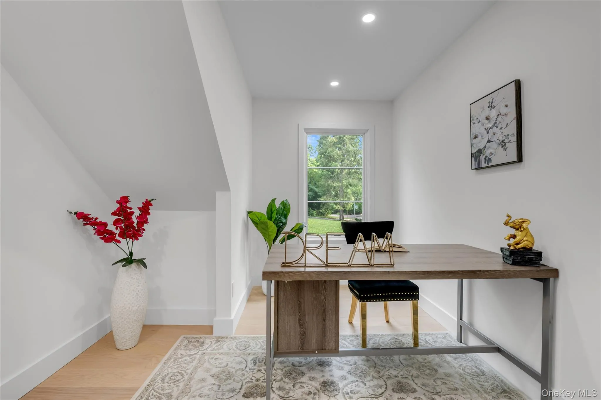 28 Red Brook Road, North Hempstead, NY, 5 Bedrooms Bedrooms, 8 Rooms Rooms,3 BathroomsBathrooms,Residential,For Rent,Red Brook,0,1021145 28 Red Brook Road, North Hempstead, NY, 5 Bedrooms Bedrooms, 8 Rooms Rooms,3 BathroomsBathrooms,Residential,For Rent,Red Brook,0,1021145