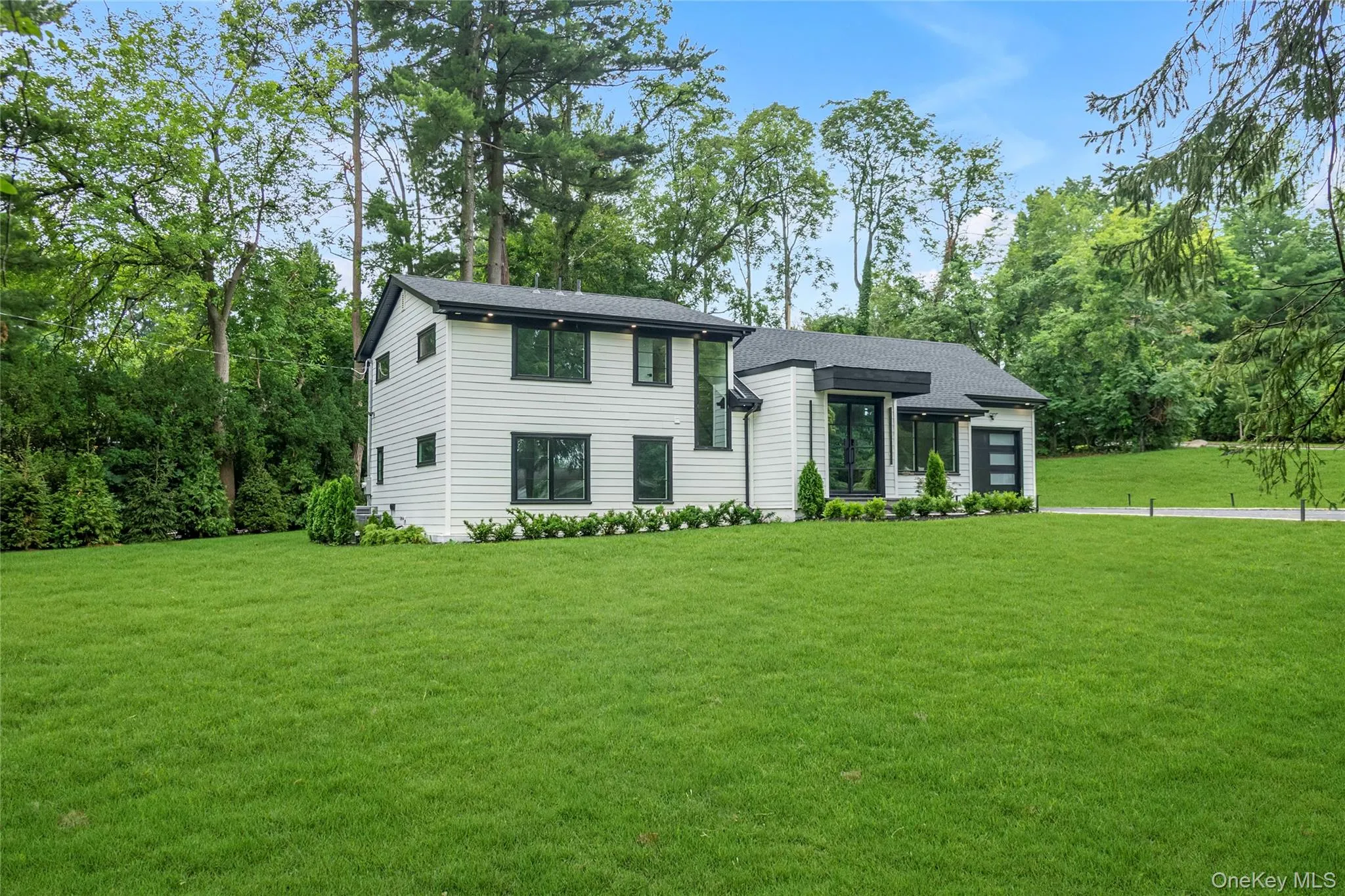 28 Red Brook Road, North Hempstead, NY, 5 Bedrooms Bedrooms, 8 Rooms Rooms,3 BathroomsBathrooms,Residential,For Rent,Red Brook,0,1021145 28 Red Brook Road, North Hempstead, NY, 5 Bedrooms Bedrooms, 8 Rooms Rooms,3 BathroomsBathrooms,Residential,For Rent,Red Brook,0,1021145