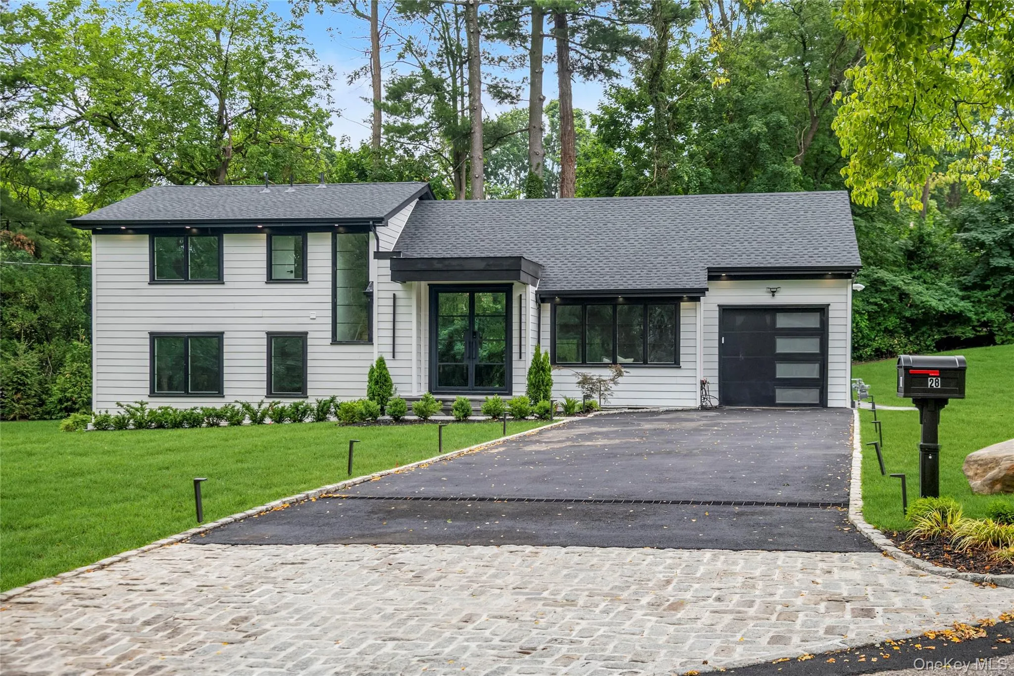 28 Red Brook Road, North Hempstead, NY, 5 Bedrooms Bedrooms, 8 Rooms Rooms,3 BathroomsBathrooms,Residential,For Rent,Red Brook,0,1021145 28 Red Brook Road, North Hempstead, NY, 5 Bedrooms Bedrooms, 8 Rooms Rooms,3 BathroomsBathrooms,Residential,For Rent,Red Brook,0,1021145