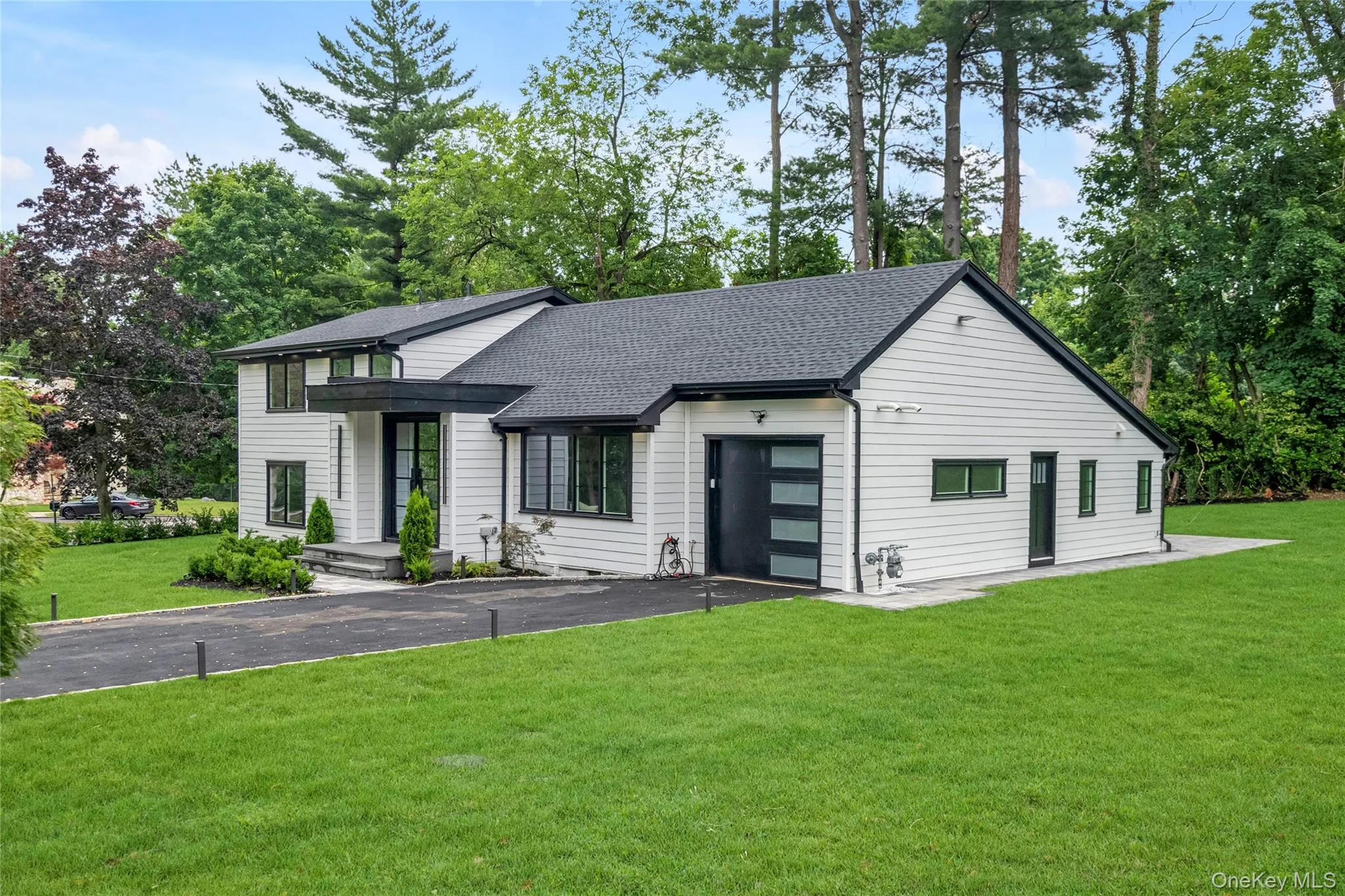 28 Red Brook Road, North Hempstead, NY, 5 Bedrooms Bedrooms, 8 Rooms Rooms,3 BathroomsBathrooms,Residential,For Rent,Red Brook,0,1021145 28 Red Brook Road, North Hempstead, NY, 5 Bedrooms Bedrooms, 8 Rooms Rooms,3 BathroomsBathrooms,Residential,For Rent,Red Brook,0,1021145