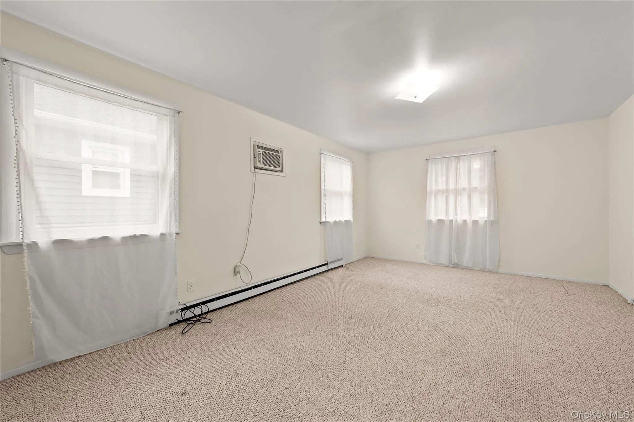 63 Bar Beach Road, North Hempstead, NY, 4 Bedrooms Bedrooms, 7 Rooms Rooms,2 BathroomsBathrooms,Residential,For Rent,Bar Beach,0,1021148 63 Bar Beach Road, North Hempstead, NY, 4 Bedrooms Bedrooms, 7 Rooms Rooms,2 BathroomsBathrooms,Residential,For Rent,Bar Beach,0,1021148