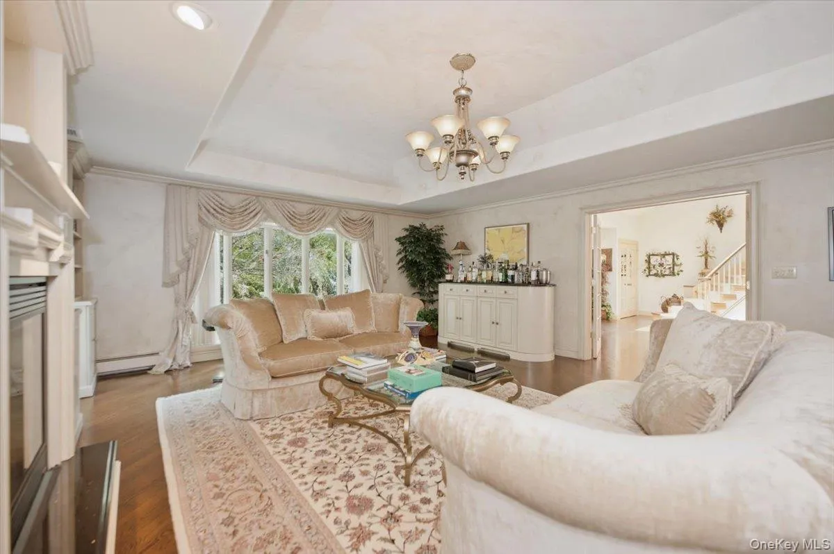 33 Meadow Farm Road, Islip, NY, 6 Bedrooms Bedrooms, 12 Rooms Rooms,4 BathroomsBathrooms,Residential,For Rent,Meadow Farm,0,1021152 33 Meadow Farm Road, Islip, NY, 6 Bedrooms Bedrooms, 12 Rooms Rooms,4 BathroomsBathrooms,Residential,For Rent,Meadow Farm,0,1021152