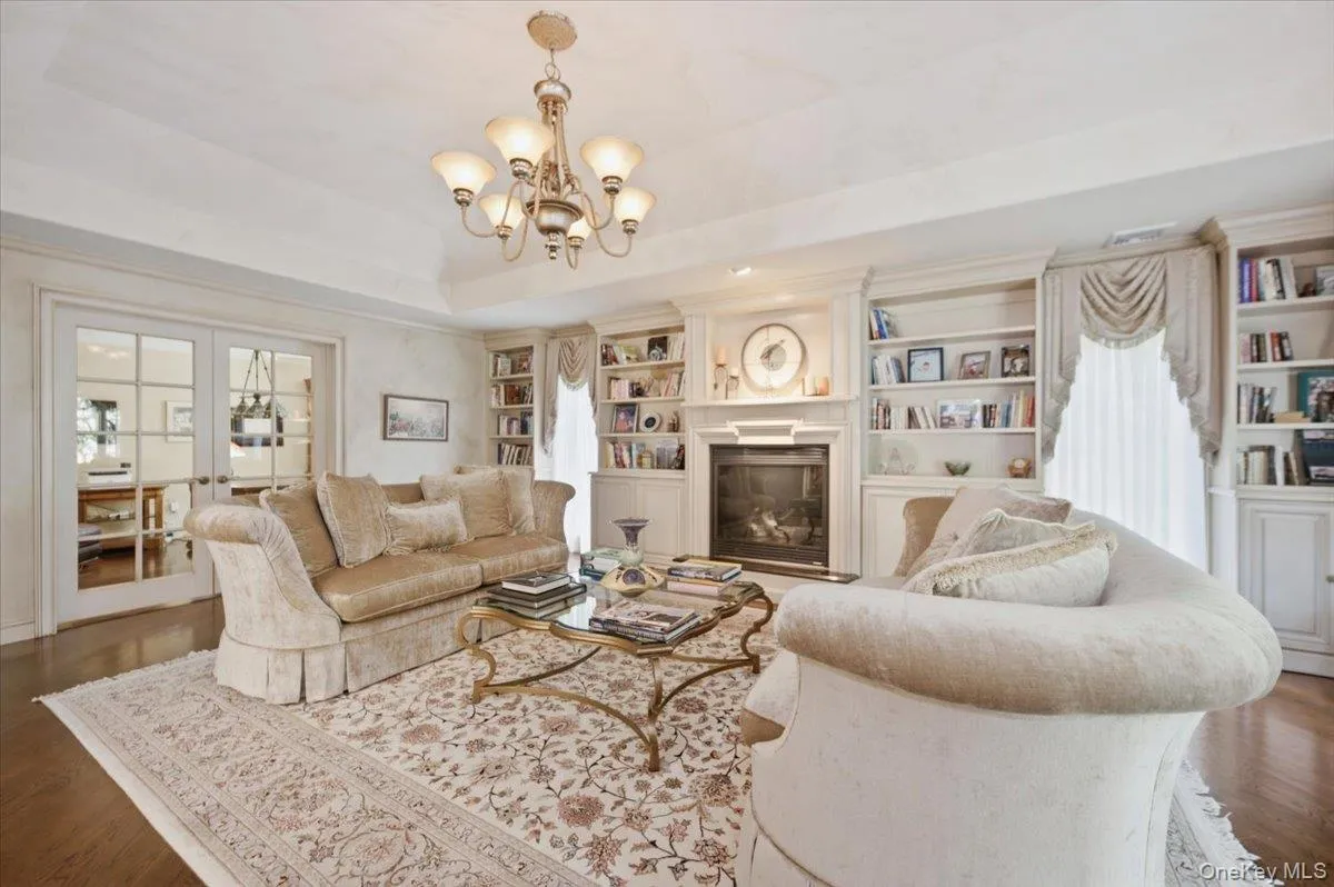 33 Meadow Farm Road, Islip, NY, 6 Bedrooms Bedrooms, 12 Rooms Rooms,4 BathroomsBathrooms,Residential,For Rent,Meadow Farm,0,1021152 33 Meadow Farm Road, Islip, NY, 6 Bedrooms Bedrooms, 12 Rooms Rooms,4 BathroomsBathrooms,Residential,For Rent,Meadow Farm,0,1021152
