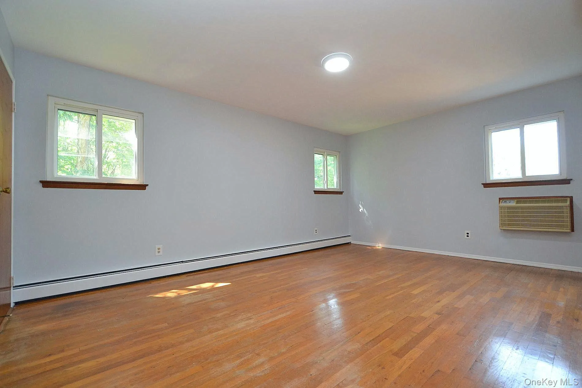 39 Sheryl Crescent, Smithtown, NY, 5 Bedrooms Bedrooms, 8 Rooms Rooms,3 BathroomsBathrooms,Residential,For Rent,Sheryl,0,1021153 39 Sheryl Crescent, Smithtown, NY, 5 Bedrooms Bedrooms, 8 Rooms Rooms,3 BathroomsBathrooms,Residential,For Rent,Sheryl,0,1021153