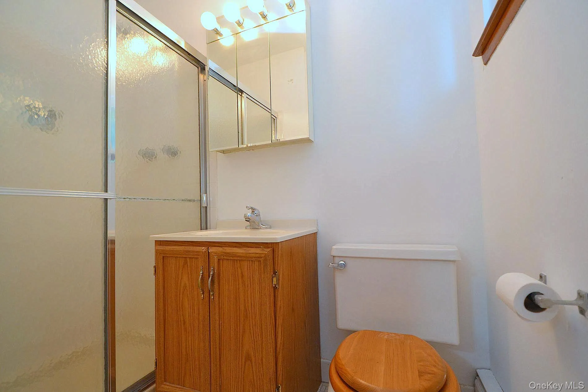 39 Sheryl Crescent, Smithtown, NY, 5 Bedrooms Bedrooms, 8 Rooms Rooms,3 BathroomsBathrooms,Residential,For Rent,Sheryl,0,1021153 39 Sheryl Crescent, Smithtown, NY, 5 Bedrooms Bedrooms, 8 Rooms Rooms,3 BathroomsBathrooms,Residential,For Rent,Sheryl,0,1021153