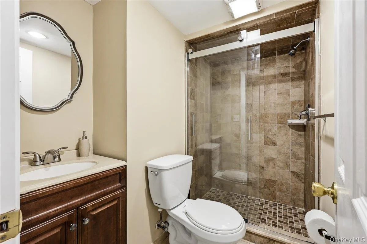 105 Greenhaven Drive, Brookhaven, NY, 3 Bedrooms Bedrooms, 10 Rooms Rooms,2 BathroomsBathrooms,Residential,For Rent,Greenhaven,0,1021156 105 Greenhaven Drive, Brookhaven, NY, 3 Bedrooms Bedrooms, 10 Rooms Rooms,2 BathroomsBathrooms,Residential,For Rent,Greenhaven,0,1021156