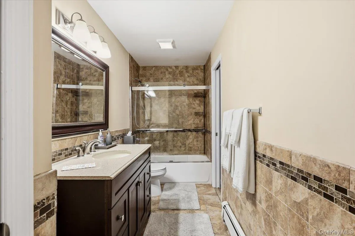 105 Greenhaven Drive, Brookhaven, NY, 3 Bedrooms Bedrooms, 10 Rooms Rooms,2 BathroomsBathrooms,Residential,For Rent,Greenhaven,0,1021156 105 Greenhaven Drive, Brookhaven, NY, 3 Bedrooms Bedrooms, 10 Rooms Rooms,2 BathroomsBathrooms,Residential,For Rent,Greenhaven,0,1021156