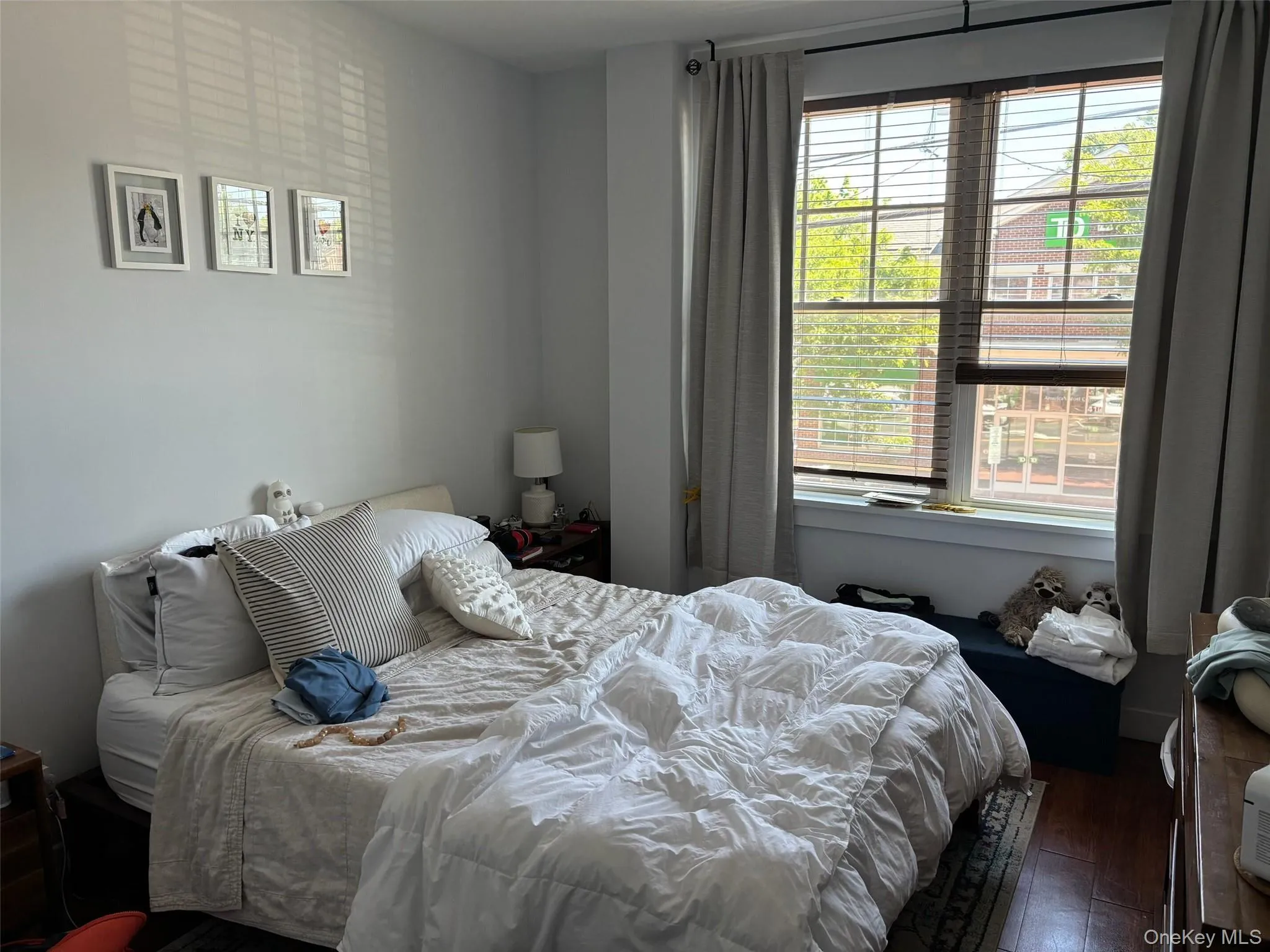 425 New York Avenue, Huntington, NY, 2 Bedrooms Bedrooms, 5 Rooms Rooms,2 BathroomsBathrooms,Residential Lease,For Rent,New York,0,1021160 425 New York Avenue, Huntington, NY, 2 Bedrooms Bedrooms, 5 Rooms Rooms,2 BathroomsBathrooms,Residential Lease,For Rent,New York,0,1021160