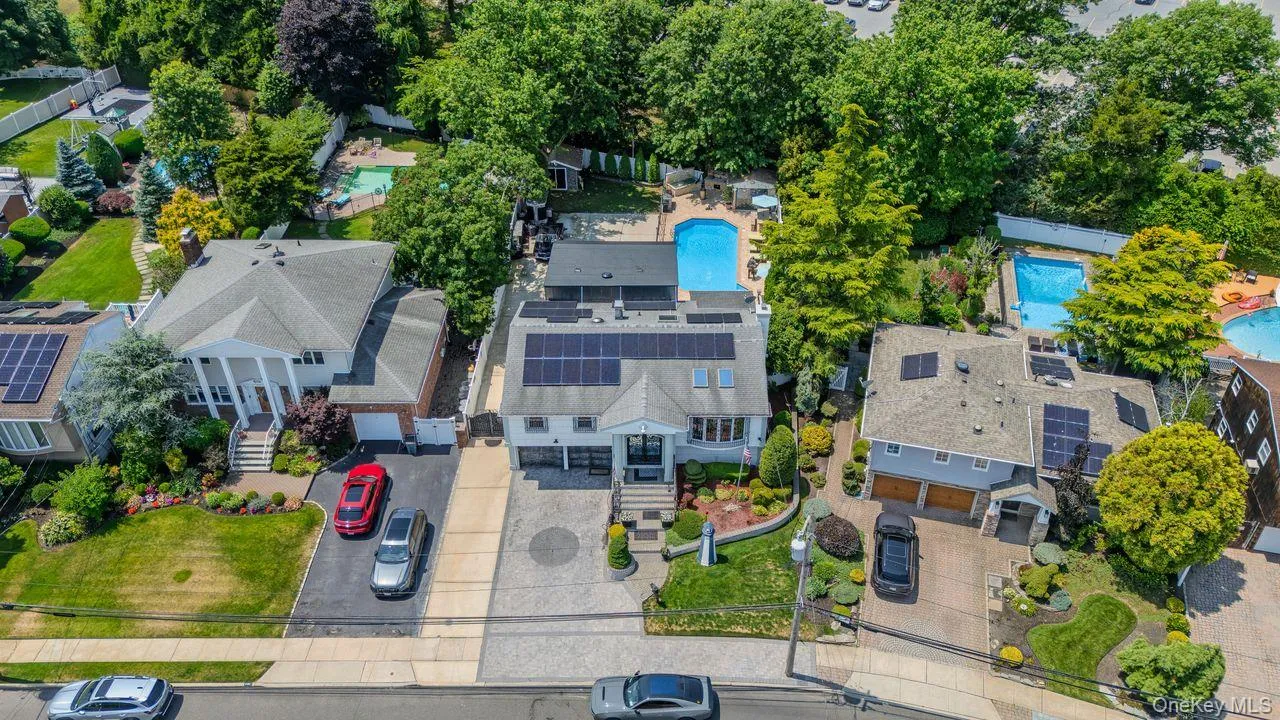 2696 Clubhouse Road, Hempstead, NY, 4 Bedrooms Bedrooms, 8 Rooms Rooms,3 BathroomsBathrooms,Residential,For Rent,Clubhouse,0,1021167 2696 Clubhouse Road, Hempstead, NY, 4 Bedrooms Bedrooms, 8 Rooms Rooms,3 BathroomsBathrooms,Residential,For Rent,Clubhouse,0,1021167