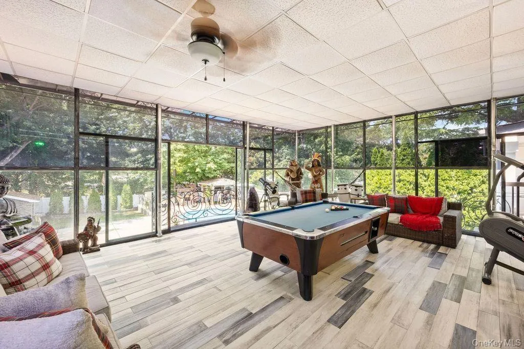 2696 Clubhouse Road, Hempstead, NY, 4 Bedrooms Bedrooms, 8 Rooms Rooms,3 BathroomsBathrooms,Residential,For Rent,Clubhouse,0,1021167 2696 Clubhouse Road, Hempstead, NY, 4 Bedrooms Bedrooms, 8 Rooms Rooms,3 BathroomsBathrooms,Residential,For Rent,Clubhouse,0,1021167