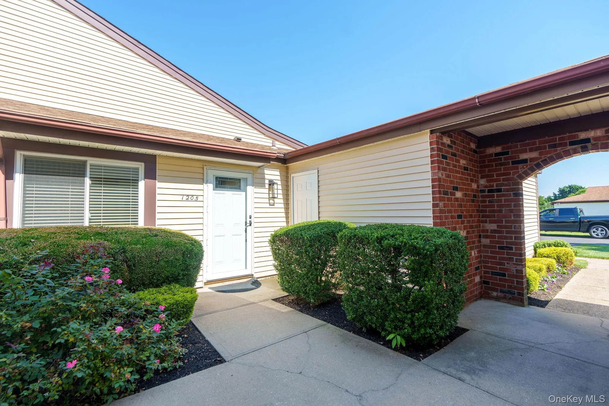 1205 Gotham Drive, Smithtown, NY, 2 Bedrooms Bedrooms, 5 Rooms Rooms,2 BathroomsBathrooms,Residential,For Rent,Gotham,0,1021169 1205 Gotham Drive, Smithtown, NY, 2 Bedrooms Bedrooms, 5 Rooms Rooms,2 BathroomsBathrooms,Residential,For Rent,Gotham,0,1021169