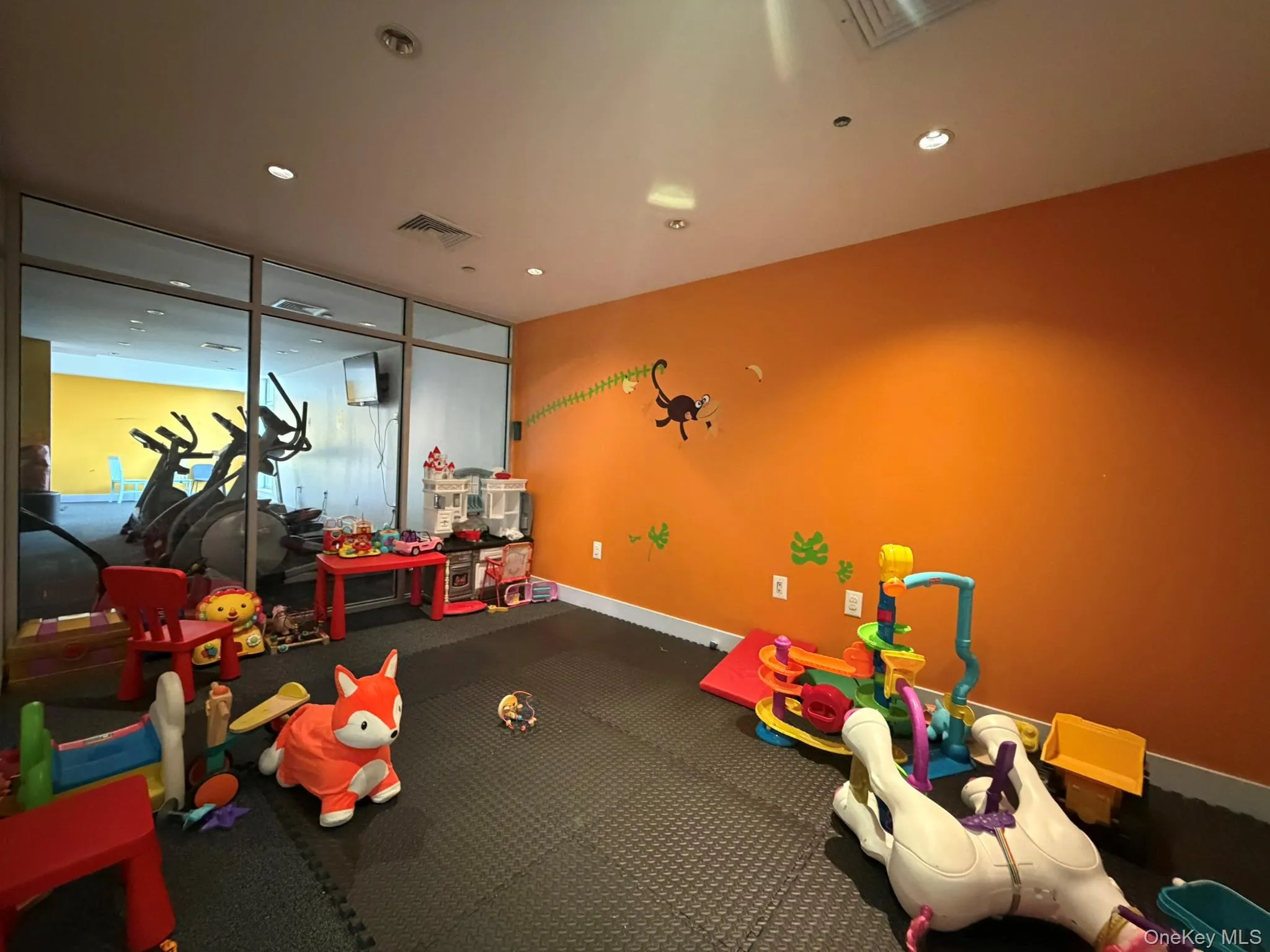 140-21 32nd Avenue, New York, NY, 1 Bedroom Bedrooms, 4 Rooms Rooms,1 BathroomBathrooms,Residential,For Rent,32nd,0,1021173 140-21 32nd Avenue, New York, NY, 1 Bedroom Bedrooms, 4 Rooms Rooms,1 BathroomBathrooms,Residential,For Rent,32nd,0,1021173
