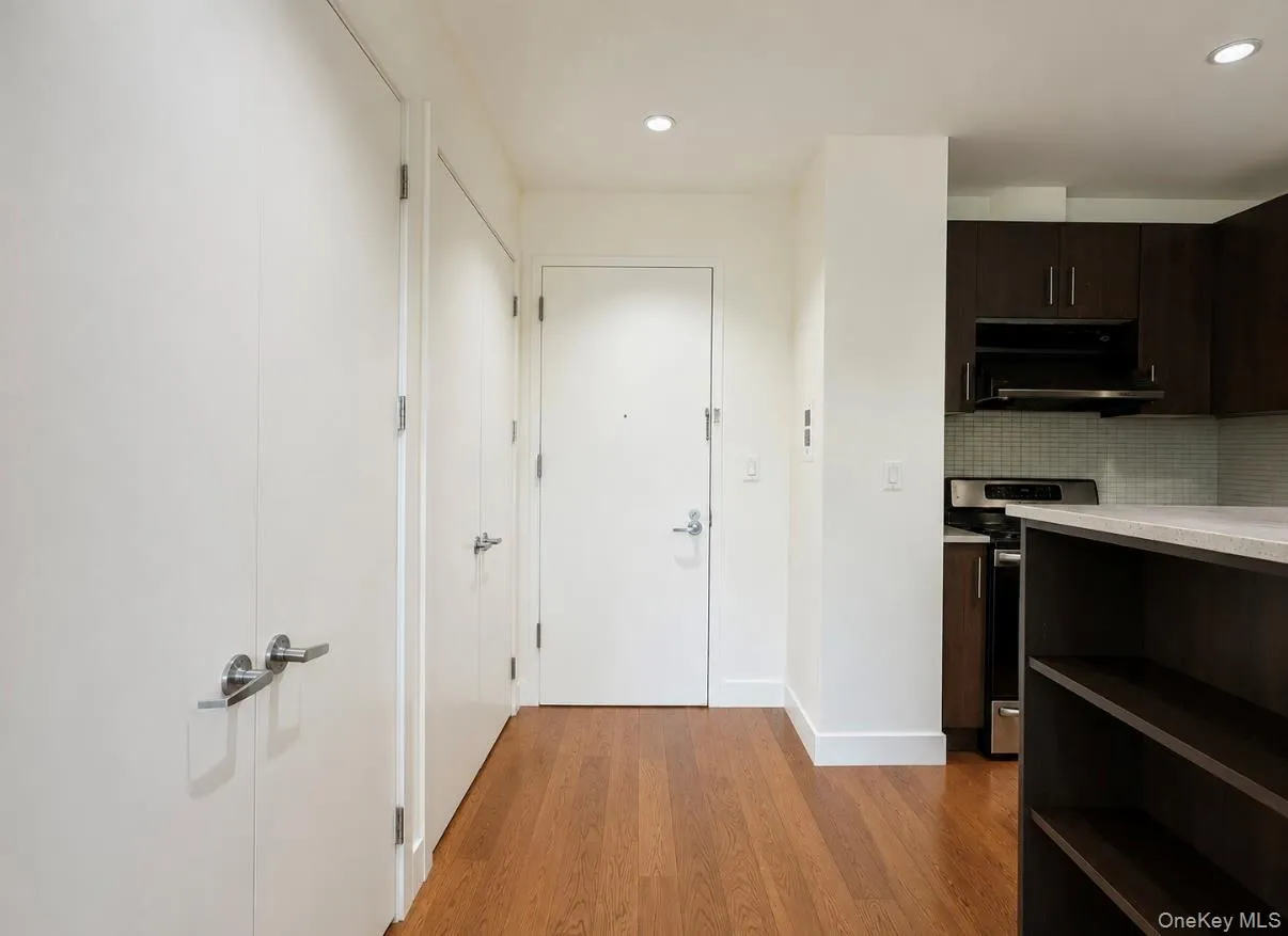 140-21 32nd Avenue, New York, NY, 1 Bedroom Bedrooms, 4 Rooms Rooms,1 BathroomBathrooms,Residential,For Rent,32nd,0,1021173 140-21 32nd Avenue, New York, NY, 1 Bedroom Bedrooms, 4 Rooms Rooms,1 BathroomBathrooms,Residential,For Rent,32nd,0,1021173