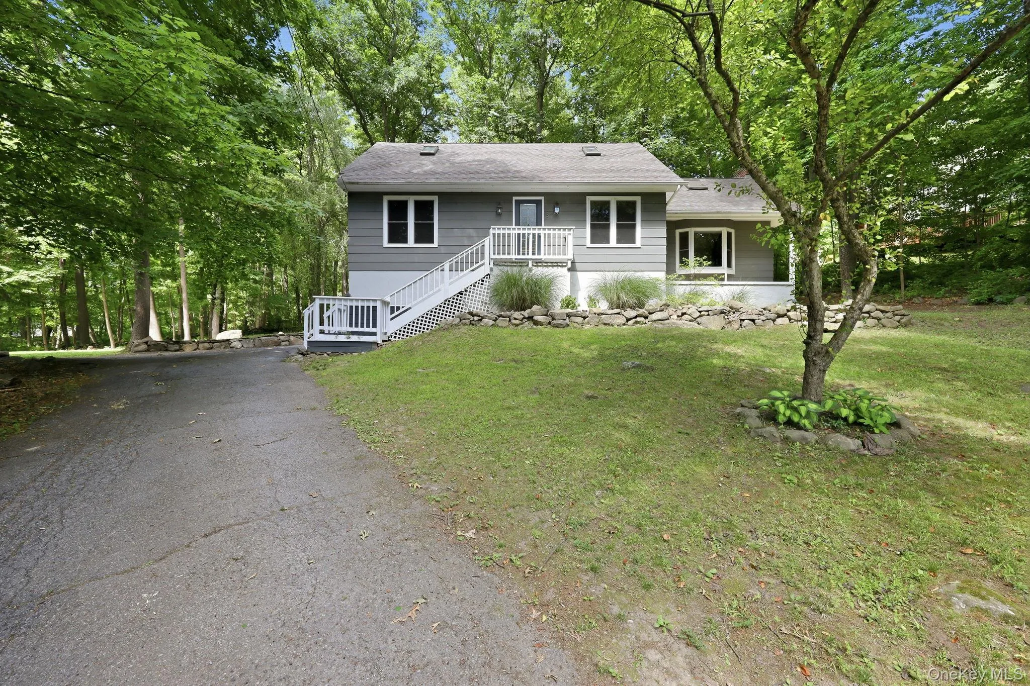 3 Dogwood Hollow, New Paltz, NY, 4 Bedrooms Bedrooms, 11 Rooms Rooms,2 BathroomsBathrooms,Residential,For Rent,Dogwood,0,1021174 3 Dogwood Hollow, New Paltz, NY, 4 Bedrooms Bedrooms, 11 Rooms Rooms,2 BathroomsBathrooms,Residential,For Rent,Dogwood,0,1021174