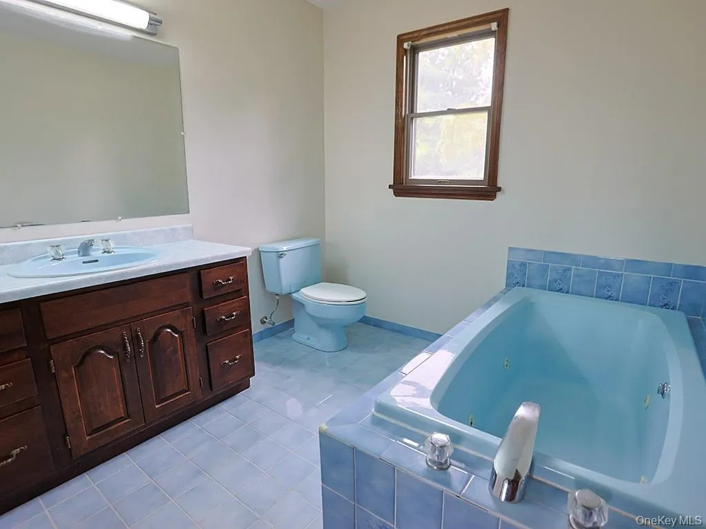 25 Georges Road, Middletown, NY, 4 Bedrooms Bedrooms, 11 Rooms Rooms,2 BathroomsBathrooms,Residential,For Rent,Georges,0,1021180 25 Georges Road, Middletown, NY, 4 Bedrooms Bedrooms, 11 Rooms Rooms,2 BathroomsBathrooms,Residential,For Rent,Georges,0,1021180