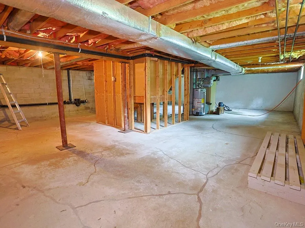 25 Georges Road, Middletown, NY, 4 Bedrooms Bedrooms, 11 Rooms Rooms,2 BathroomsBathrooms,Residential,For Rent,Georges,0,1021180 25 Georges Road, Middletown, NY, 4 Bedrooms Bedrooms, 11 Rooms Rooms,2 BathroomsBathrooms,Residential,For Rent,Georges,0,1021180