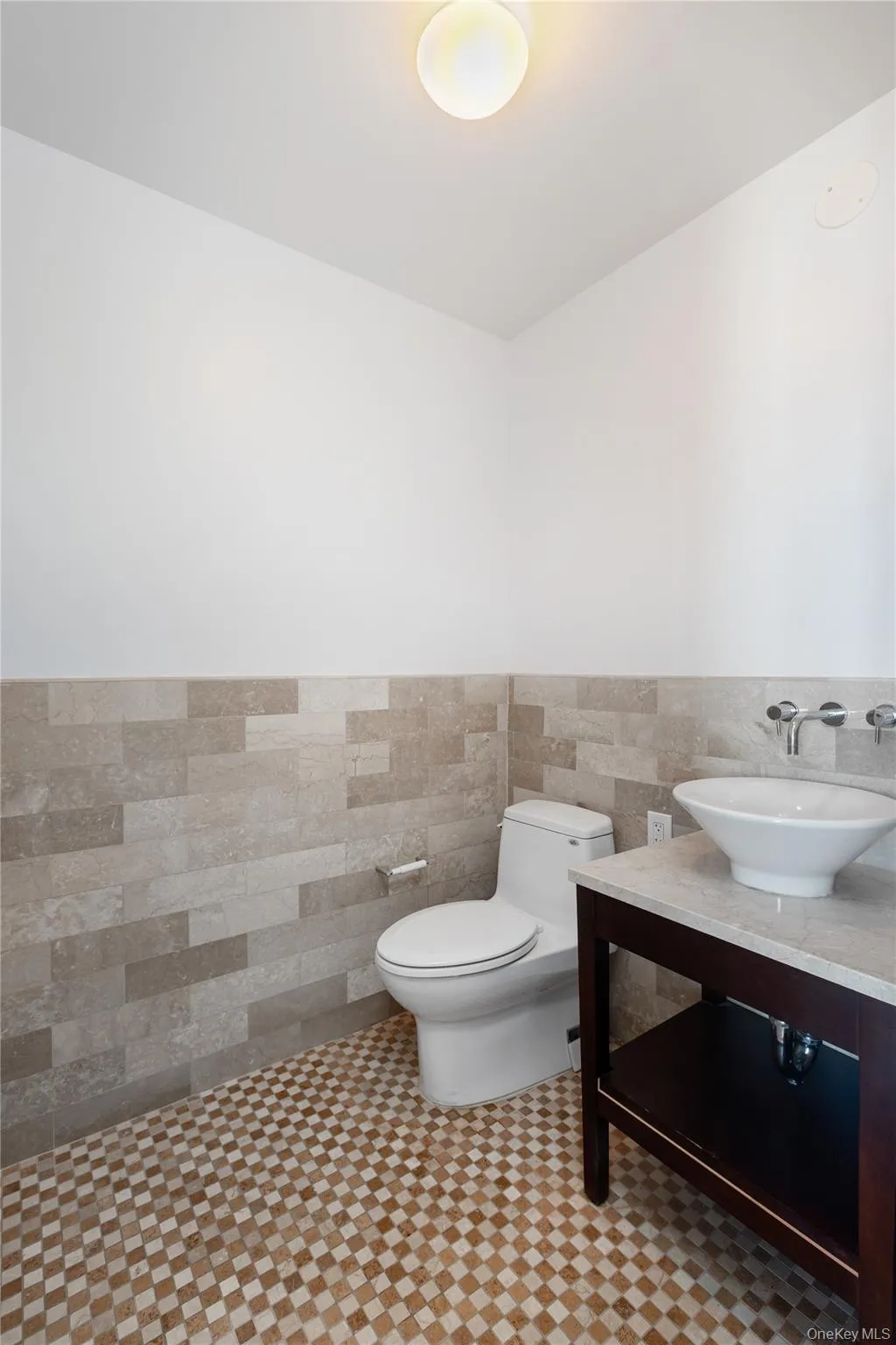 640 237th Street, New York, NY, 3 Bedrooms Bedrooms, 6 Rooms Rooms,3 BathroomsBathrooms,Residential,For Rent,237th,0,1021181 640 237th Street, New York, NY, 3 Bedrooms Bedrooms, 6 Rooms Rooms,3 BathroomsBathrooms,Residential,For Rent,237th,0,1021181