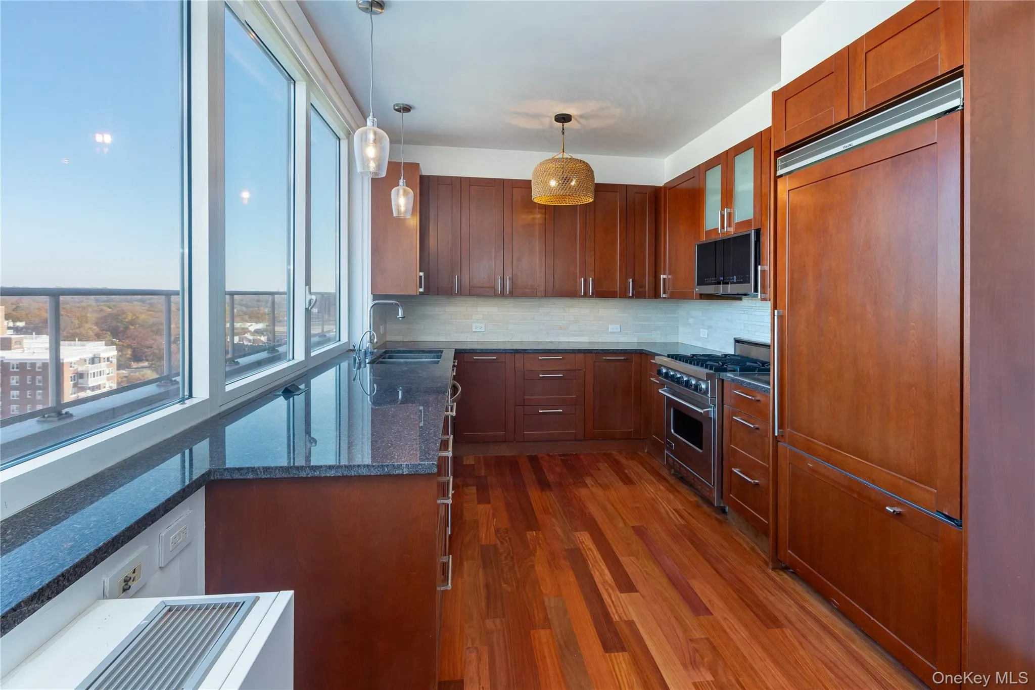 640 237th Street, New York, NY, 3 Bedrooms Bedrooms, 6 Rooms Rooms,3 BathroomsBathrooms,Residential,For Rent,237th,0,1021181 640 237th Street, New York, NY, 3 Bedrooms Bedrooms, 6 Rooms Rooms,3 BathroomsBathrooms,Residential,For Rent,237th,0,1021181