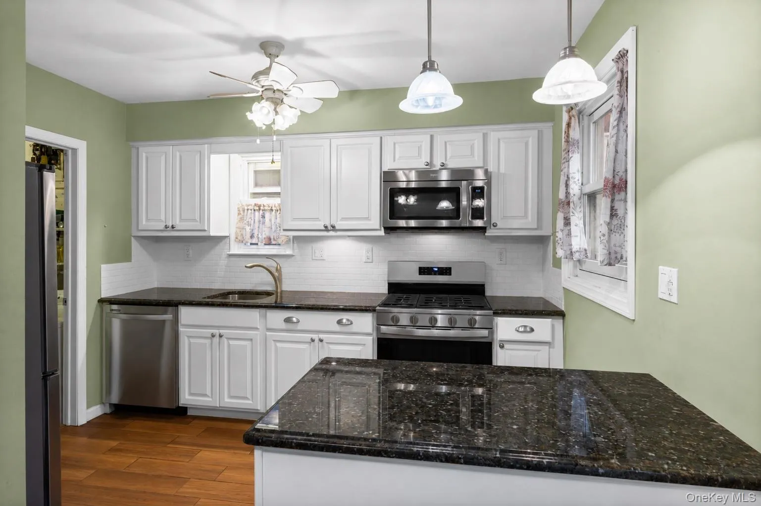 501 Penn Street, Long Beach, NY, 3 Bedrooms Bedrooms, 7 Rooms Rooms,2 BathroomsBathrooms,Residential,For Rent,Penn,0,1021183 501 Penn Street, Long Beach, NY, 3 Bedrooms Bedrooms, 7 Rooms Rooms,2 BathroomsBathrooms,Residential,For Rent,Penn,0,1021183